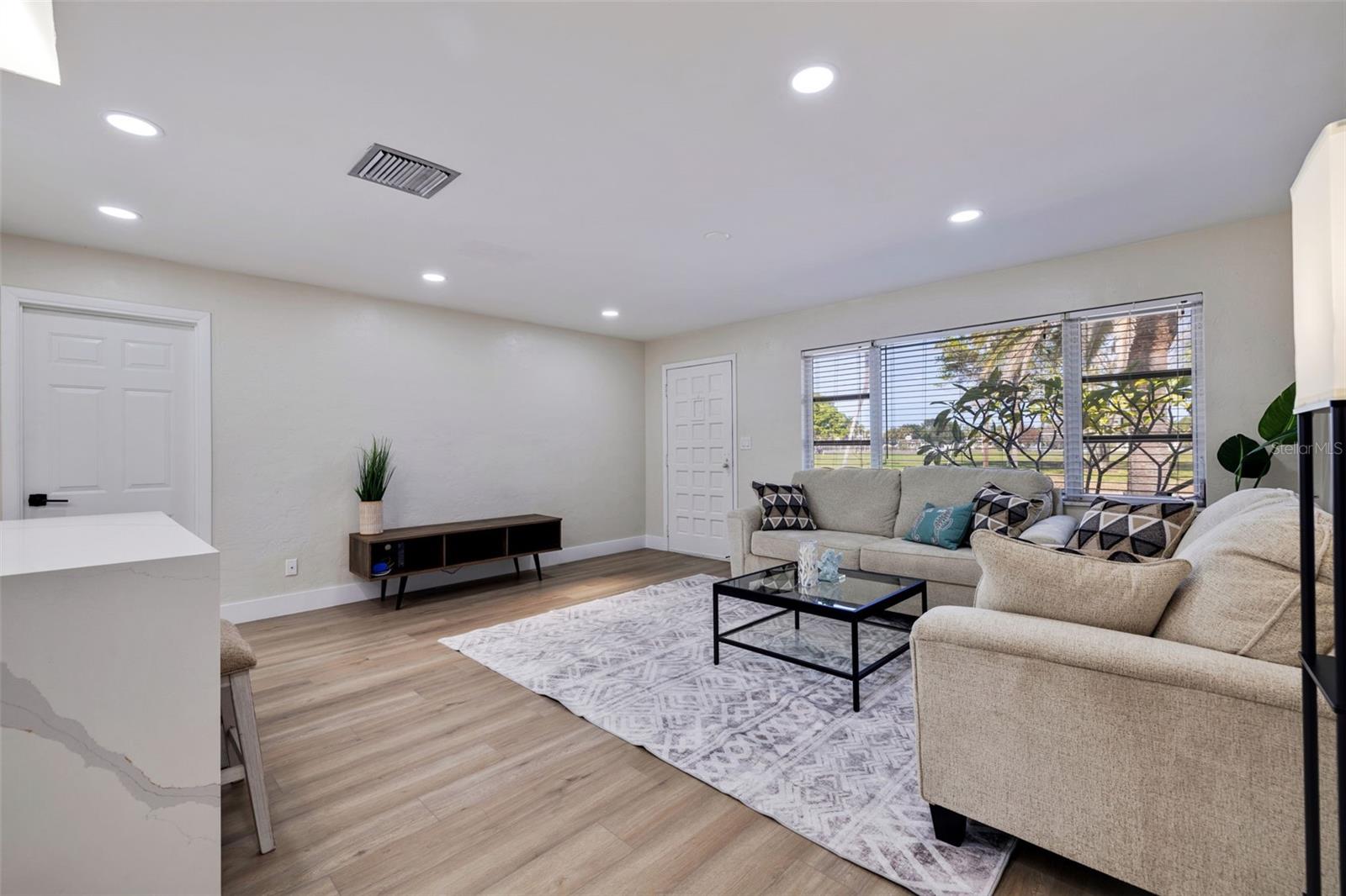 490 82ND AVE, ST PETE BEACH, FL, 33706