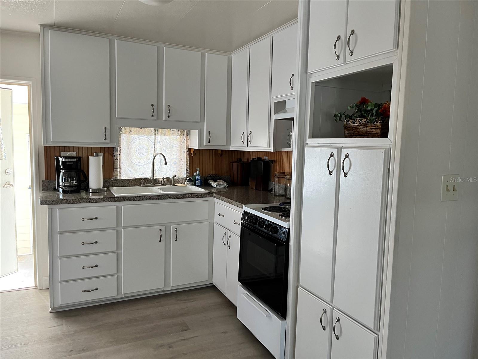 7210 MOUNT ARLINGTON DR NE #423, ST PETERSBURG, FL, 33702