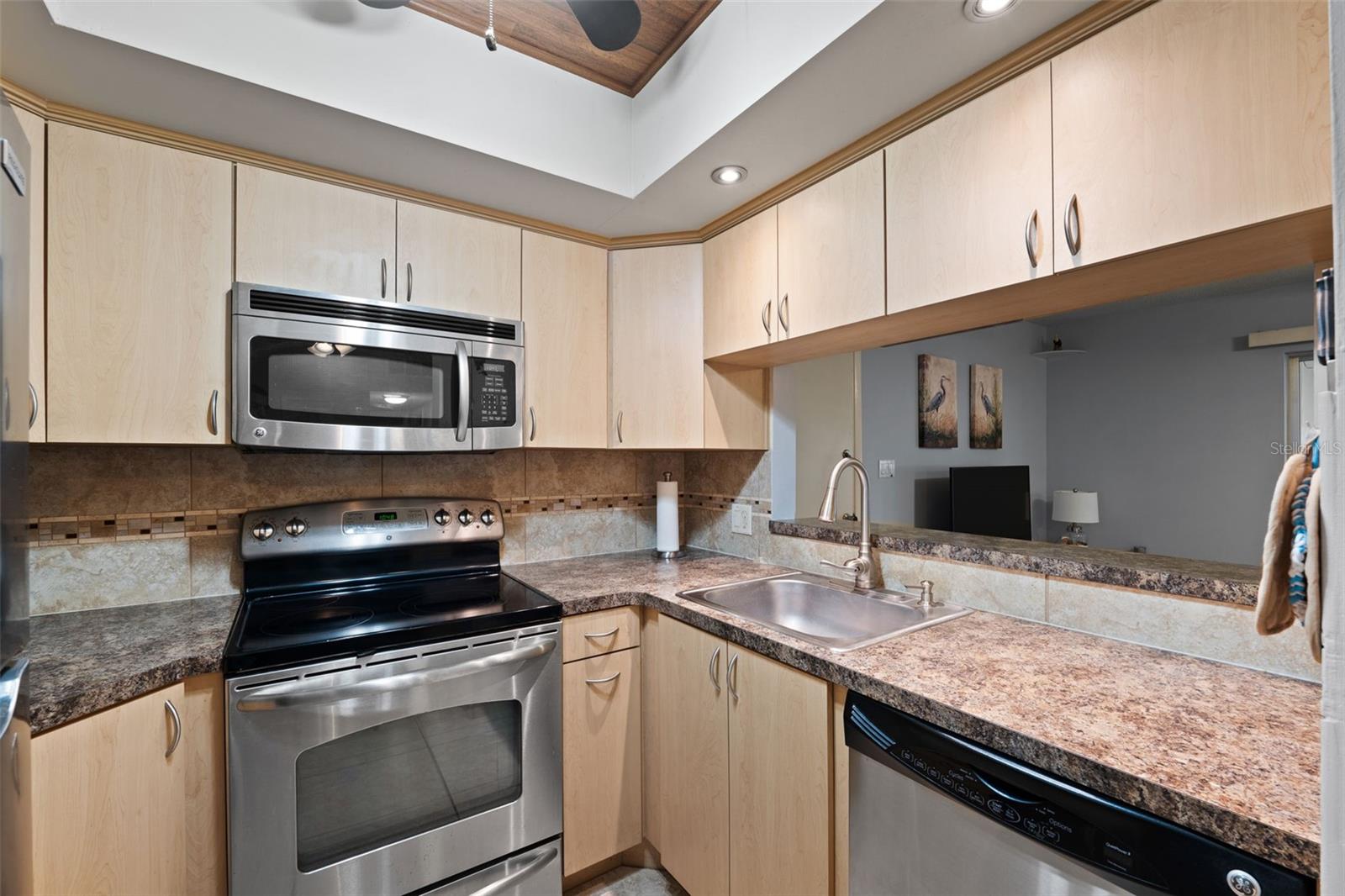 5108 AMULET DR #205, NEW PORT RICHEY, FL, 34652