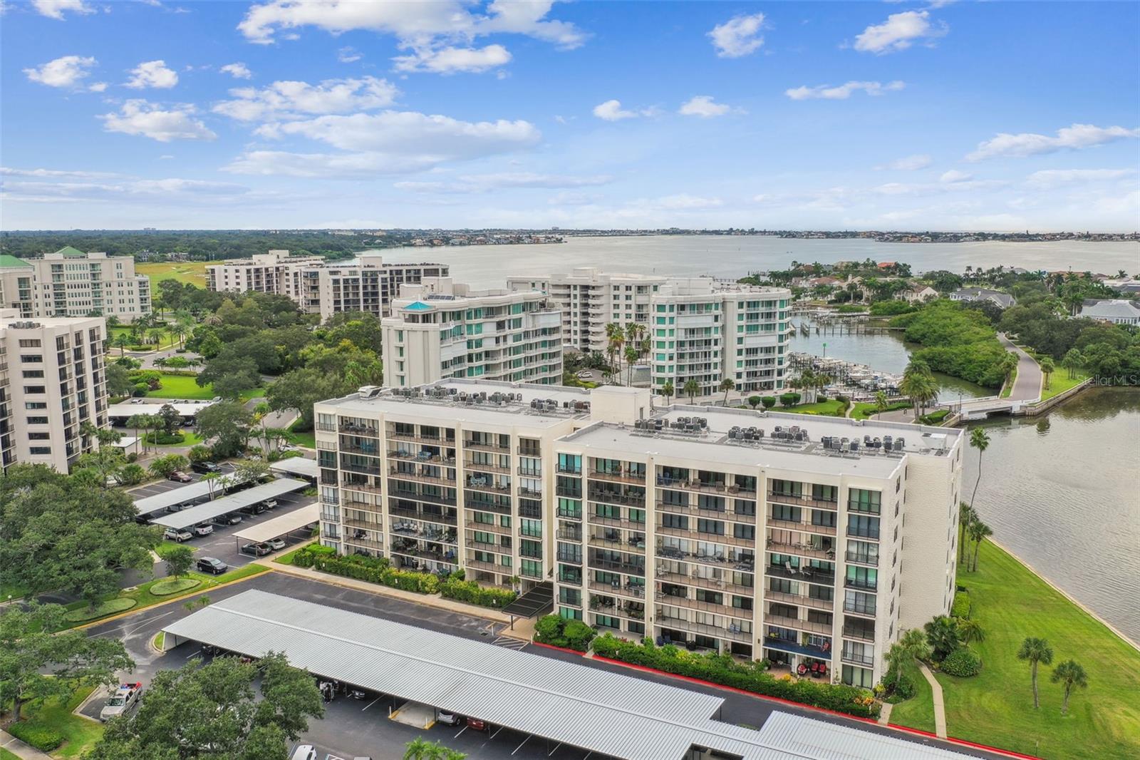 100 OAKMONT LN #106, BELLEAIR, FL, 33756
