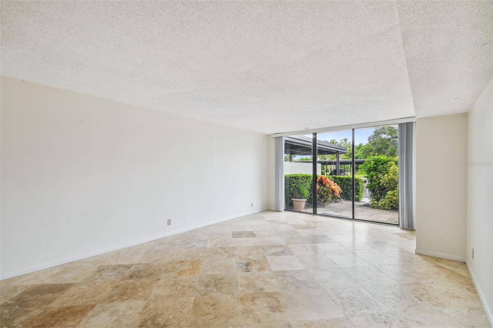 100 OAKMONT LN #106, BELLEAIR, FL, 33756