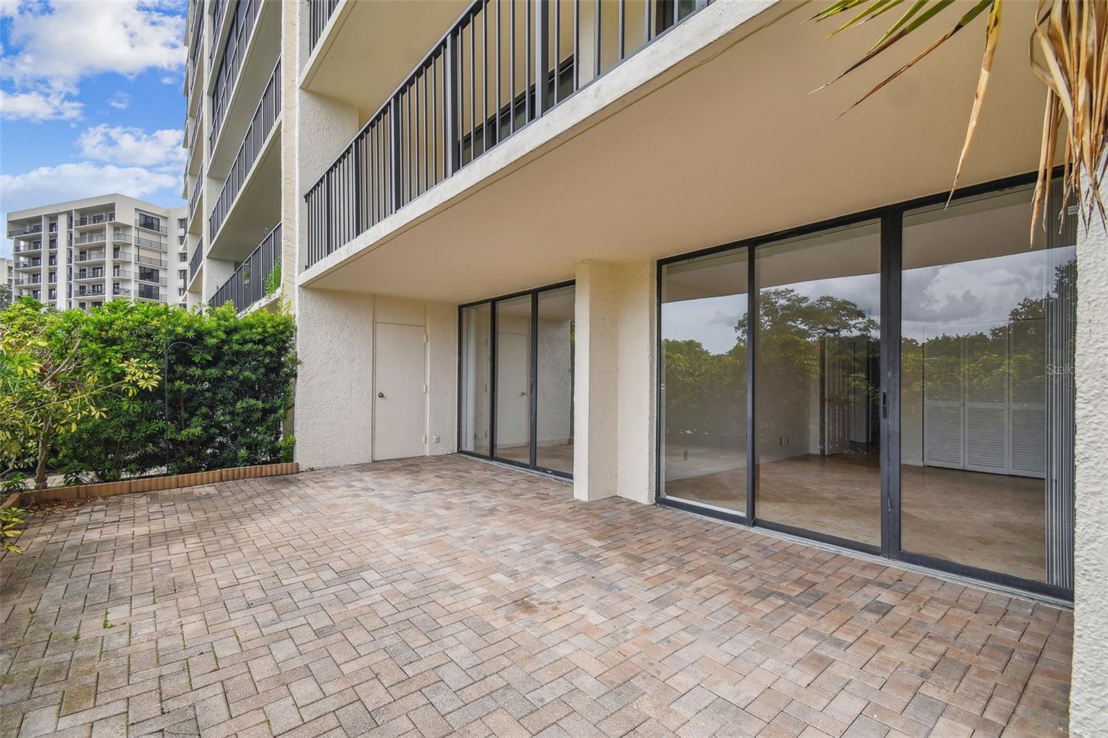 100 OAKMONT LN #106, BELLEAIR, FL, 33756