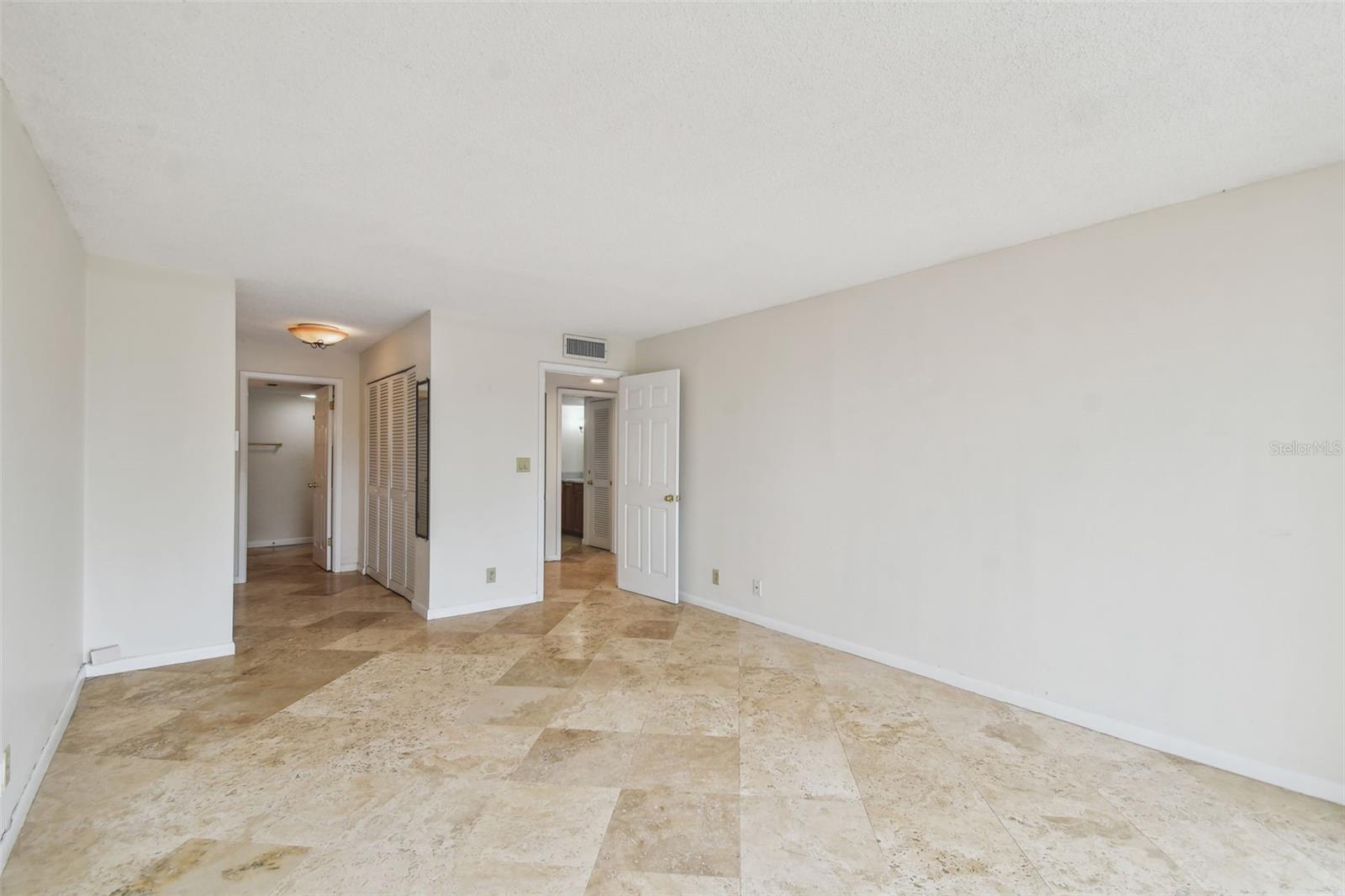 100 OAKMONT LN #106, BELLEAIR, FL, 33756