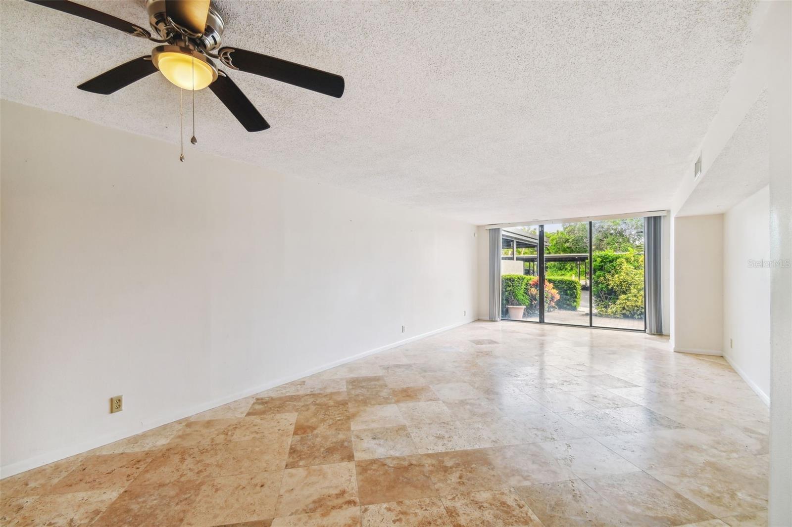100 OAKMONT LN #106, BELLEAIR, FL, 33756