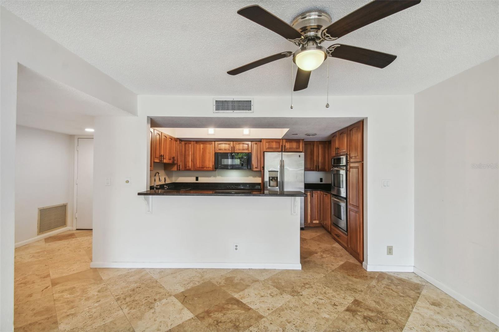100 OAKMONT LN #106, BELLEAIR, FL, 33756