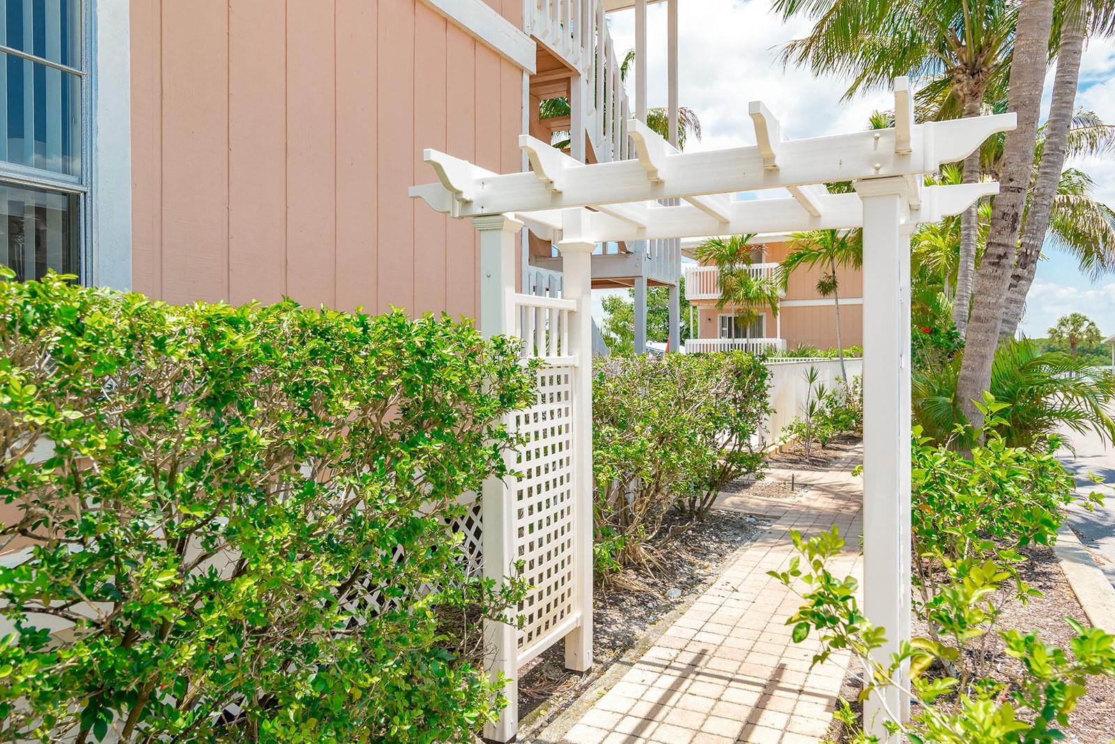 2375 N BEACH RD #3B, ENGLEWOOD, FL, 34223