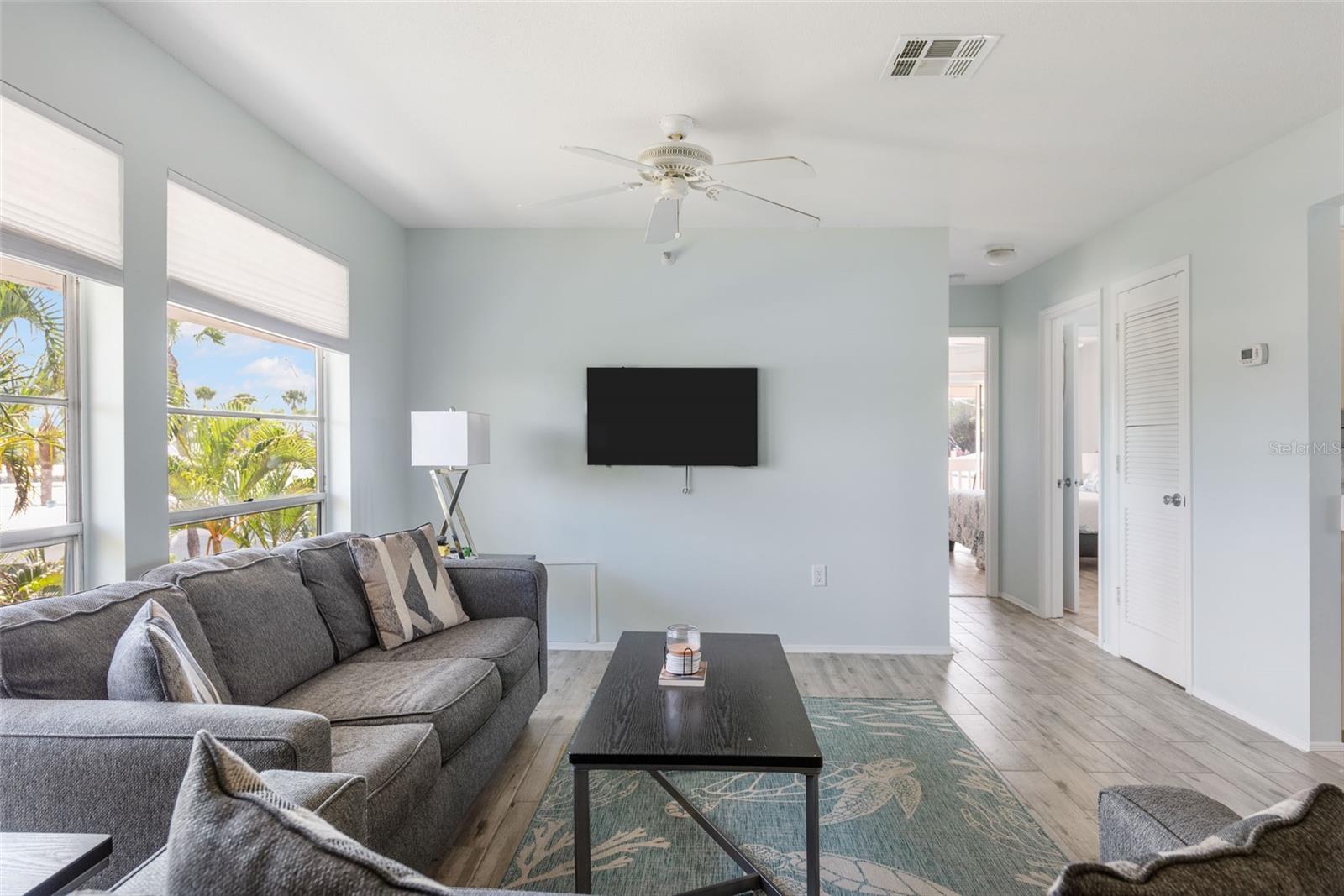 2375 N BEACH RD #3B, ENGLEWOOD, FL, 34223