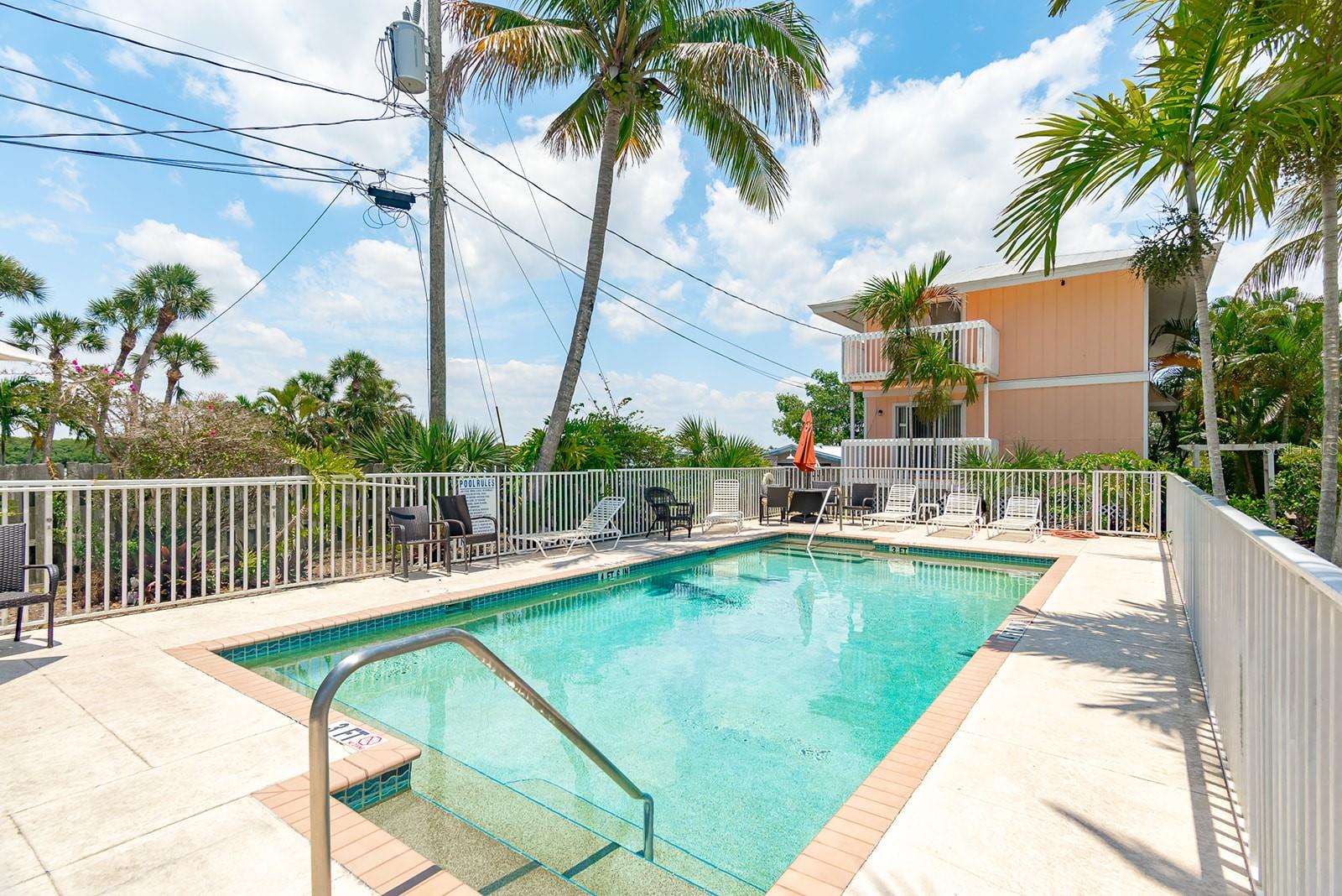 2375 N BEACH RD #3B, ENGLEWOOD, FL, 34223