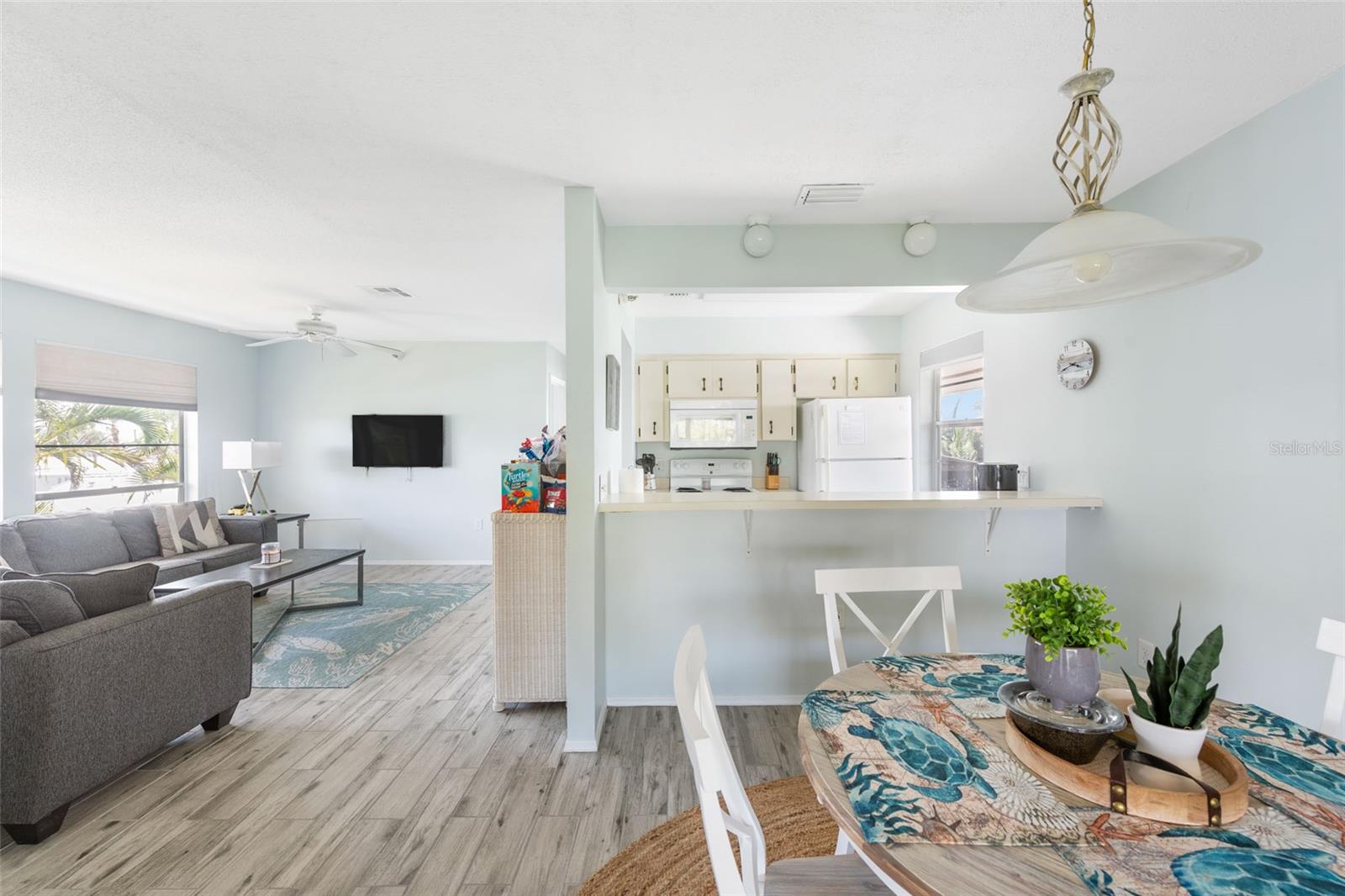 2375 N BEACH RD #3B, ENGLEWOOD, FL, 34223