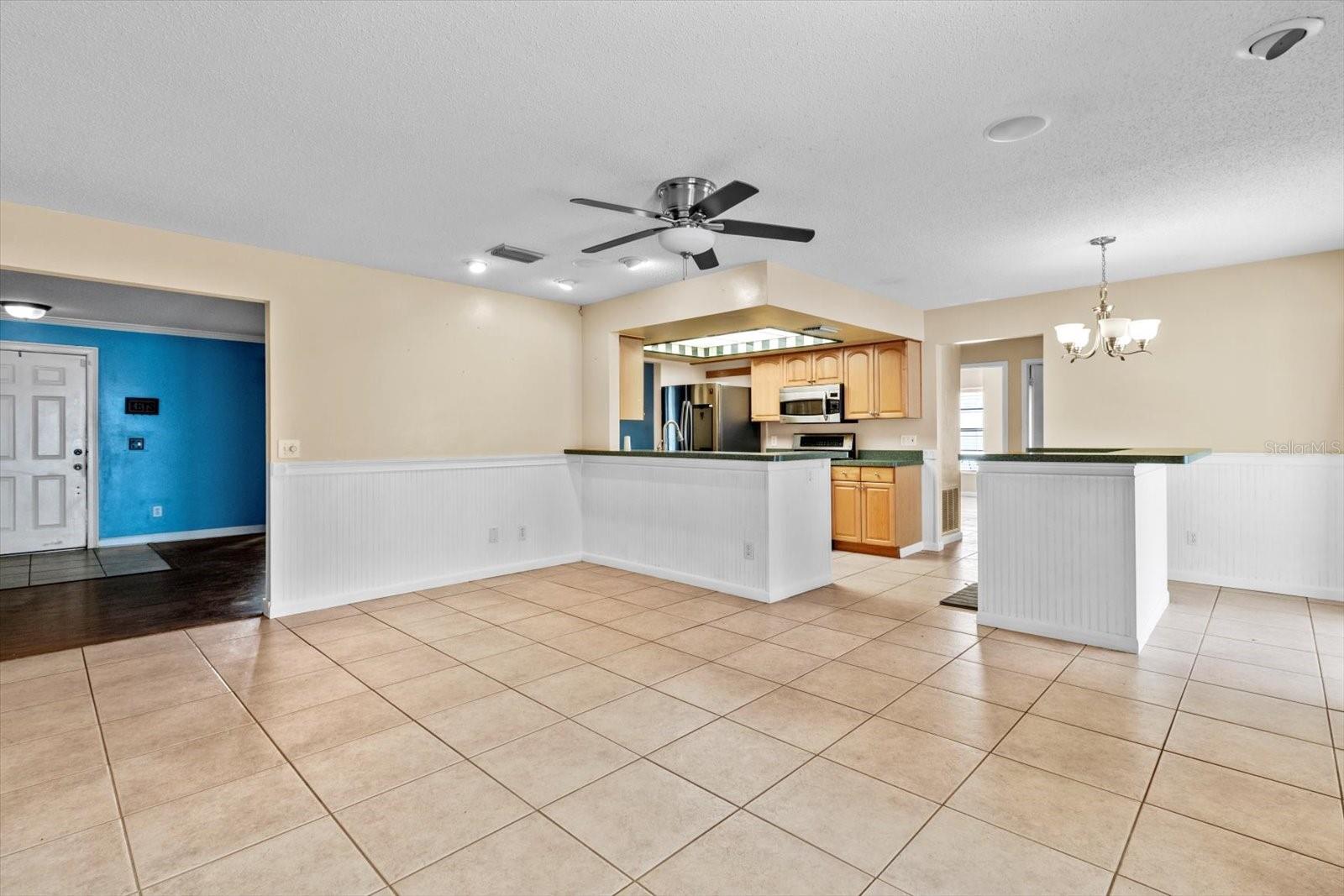 16201 COUNTRY CROSSING DR, TAMPA, FL, 33624