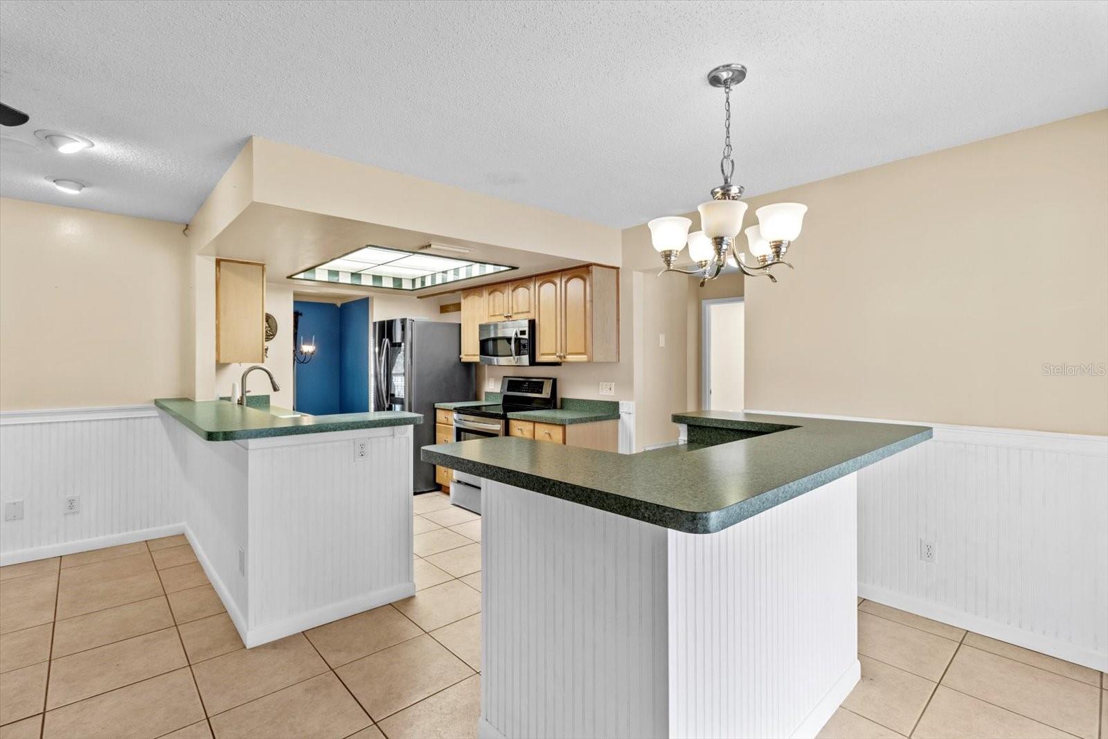 16201 COUNTRY CROSSING DR, TAMPA, FL, 33624