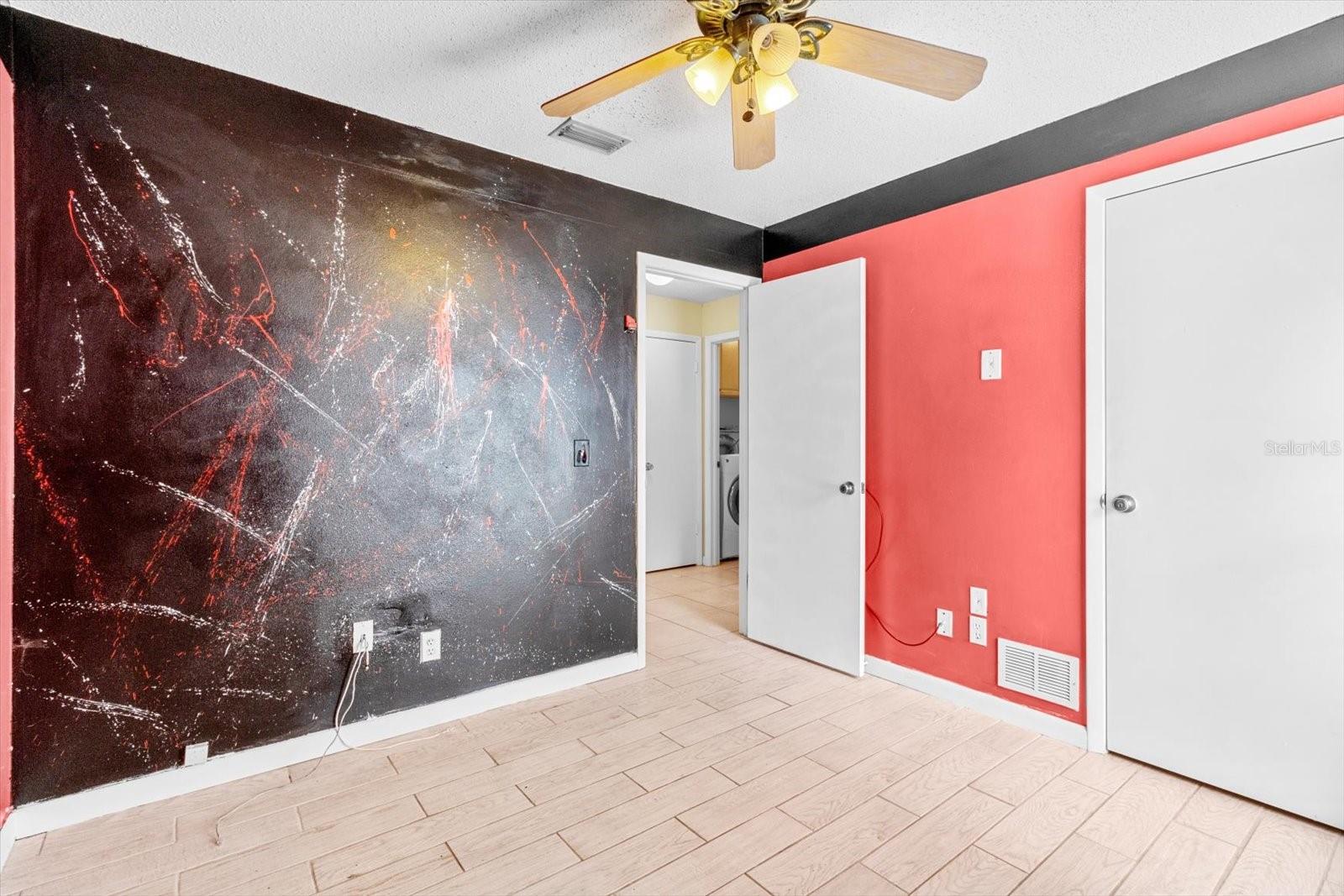 16201 COUNTRY CROSSING DR, TAMPA, FL, 33624