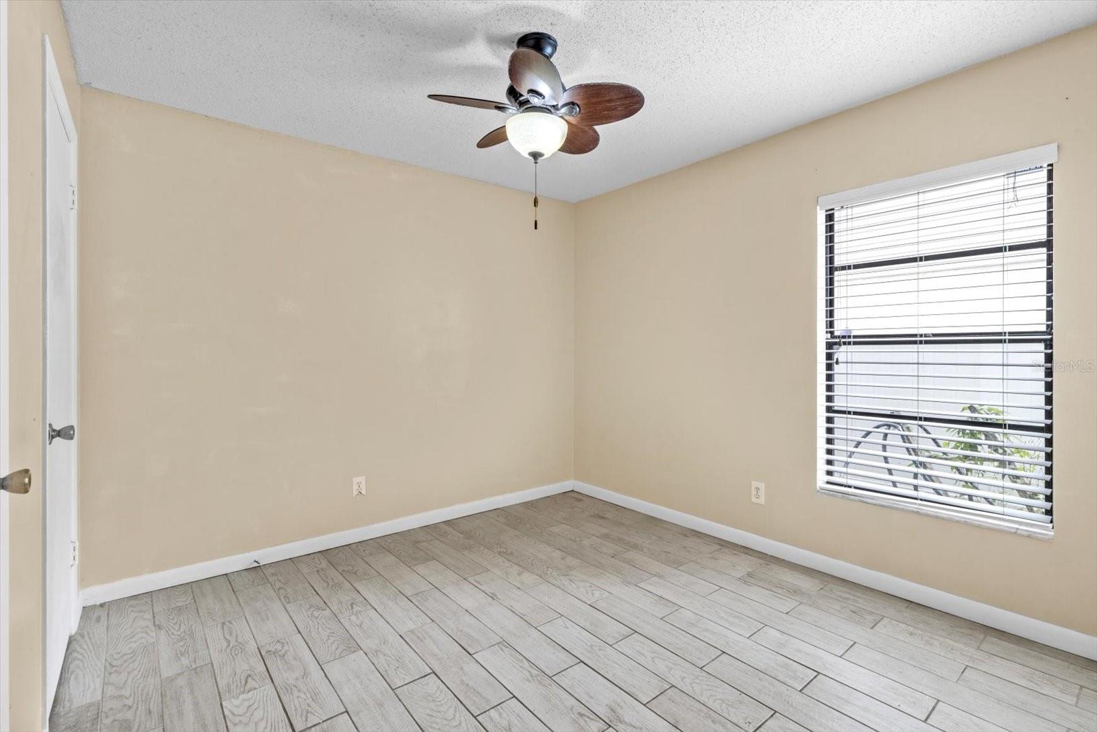 16201 COUNTRY CROSSING DR, TAMPA, FL, 33624