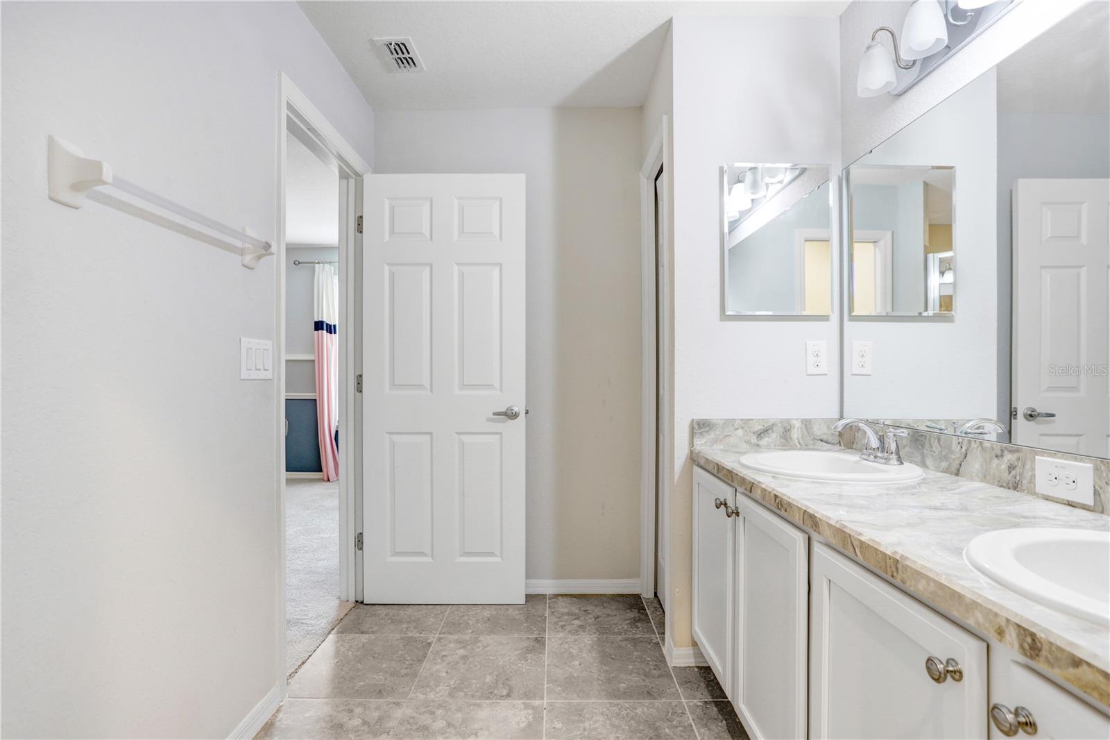 7232 STERLING POINT CT, GIBSONTON, FL, 33534