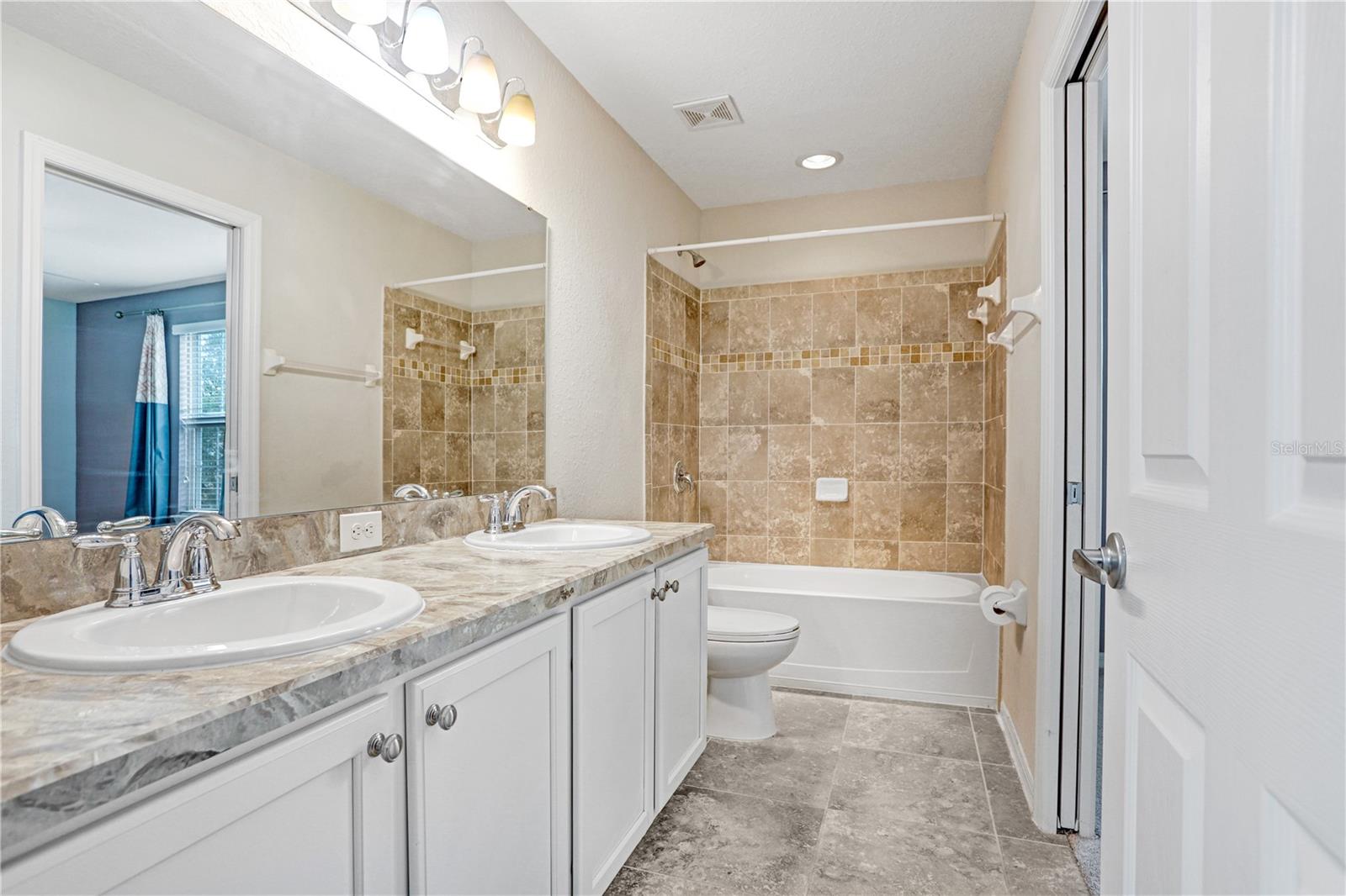 7232 STERLING POINT CT, GIBSONTON, FL, 33534