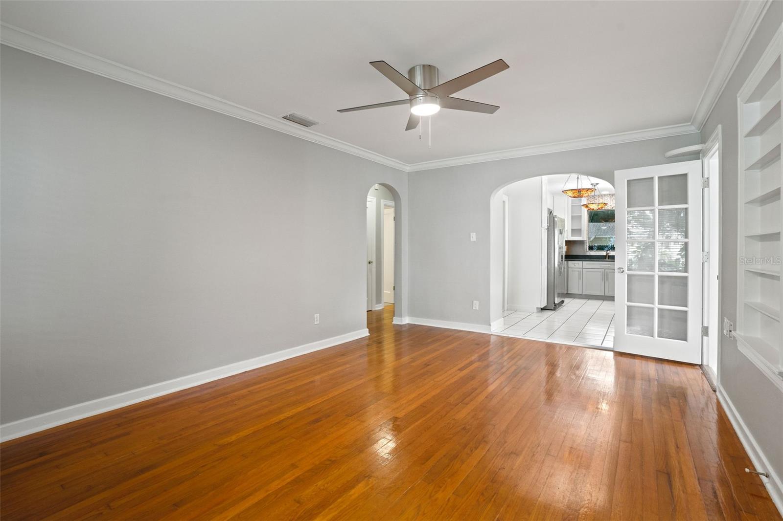 2526 DARTMOUTH AVE N, ST PETERSBURG, FL, 33713