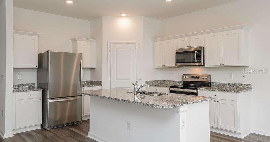 1398 SE 9TH ST #Luna, RUSKIN, FL, 33570