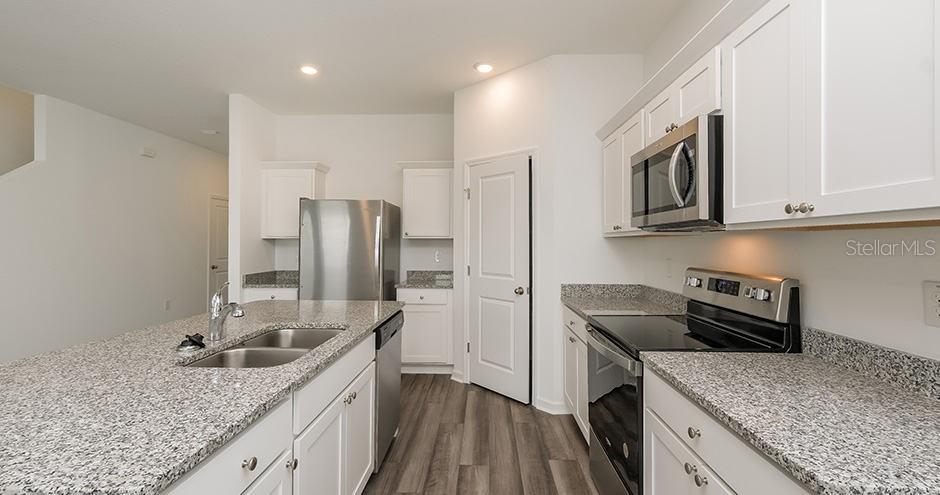 1398 SE 9TH ST #Luna, RUSKIN, FL, 33570