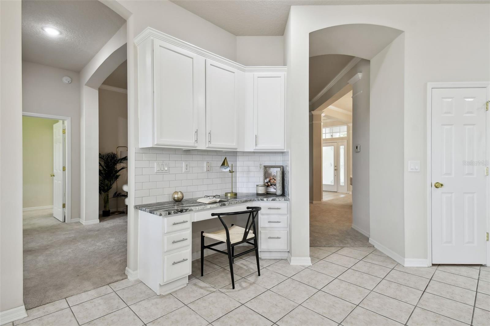 10244 SHADOW BRANCH DR, TAMPA, FL, 33647