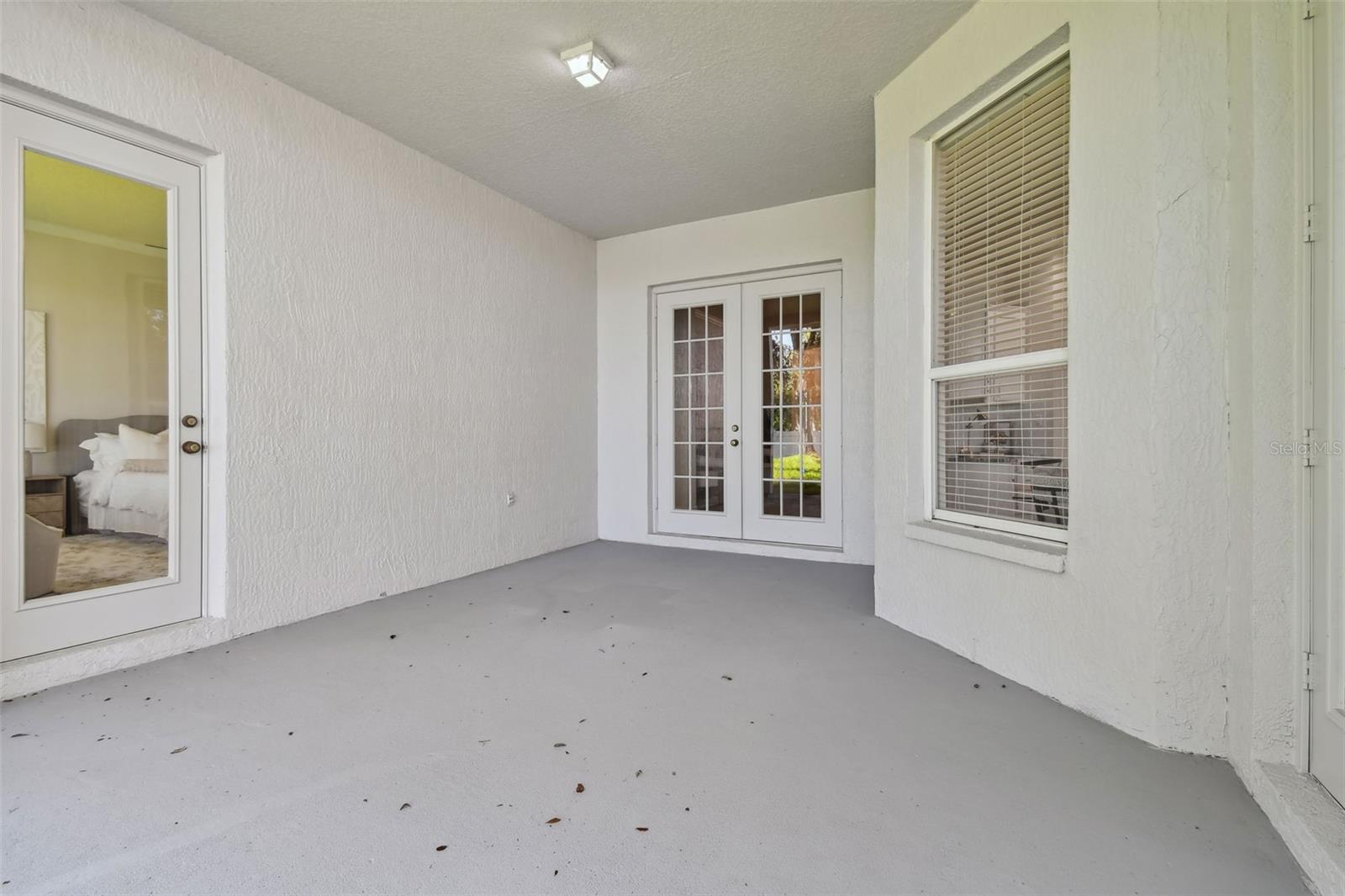 10244 SHADOW BRANCH DR, TAMPA, FL, 33647