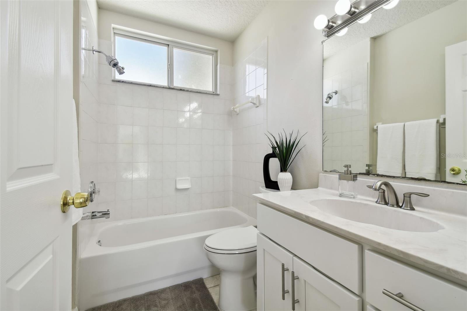 10244 SHADOW BRANCH DR, TAMPA, FL, 33647