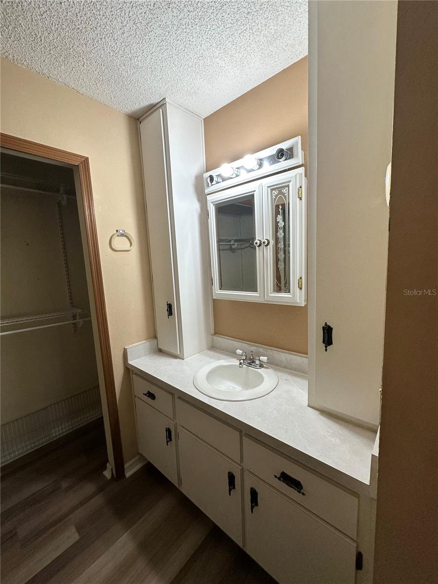 5877 NW 64TH ST, OCALA, FL, 34482