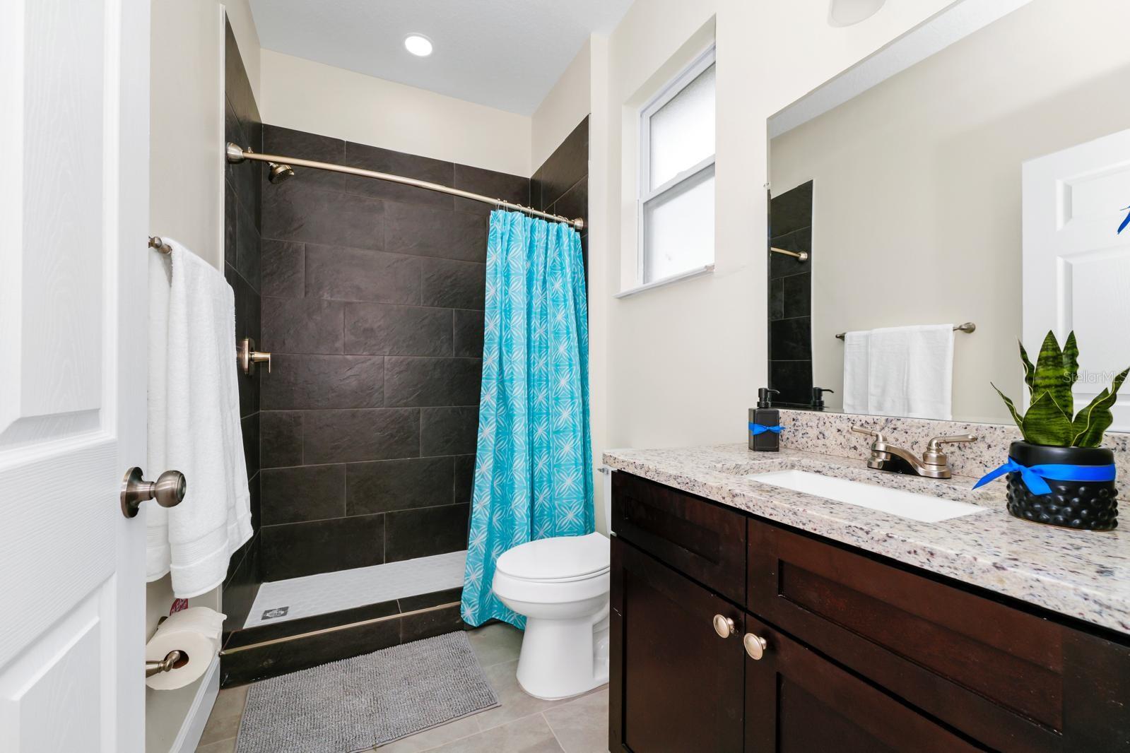 177 W OCALA ST, UMATILLA, FL, 32784