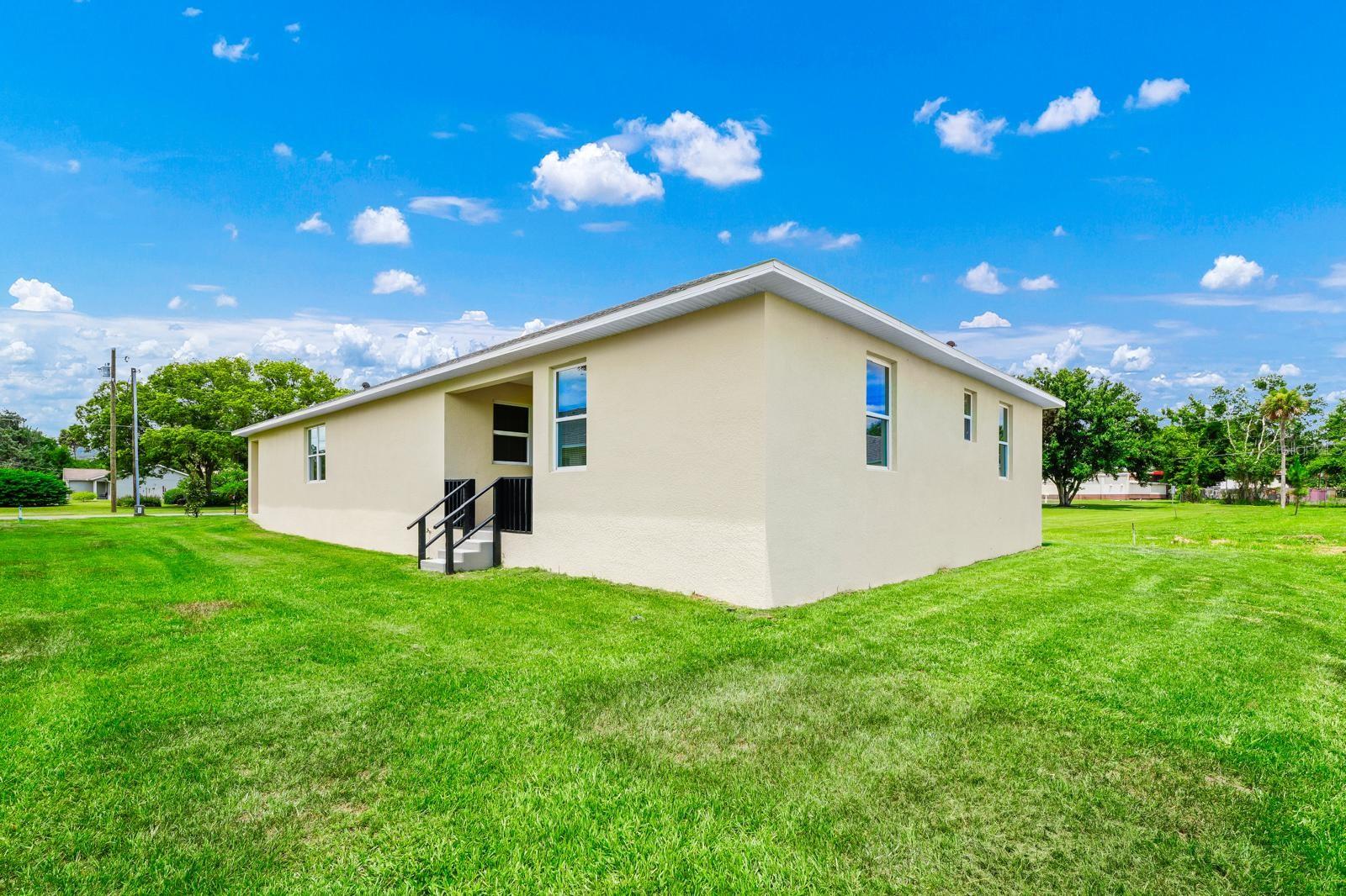 177 W OCALA ST, UMATILLA, FL, 32784