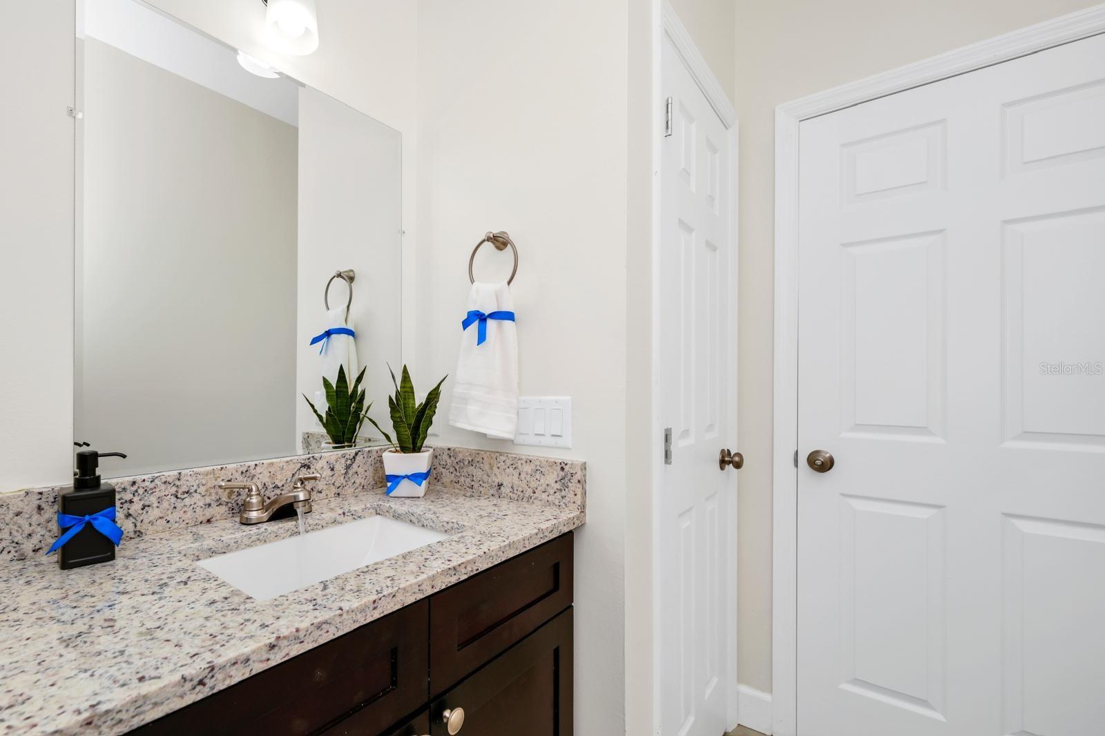 177 W OCALA ST, UMATILLA, FL, 32784