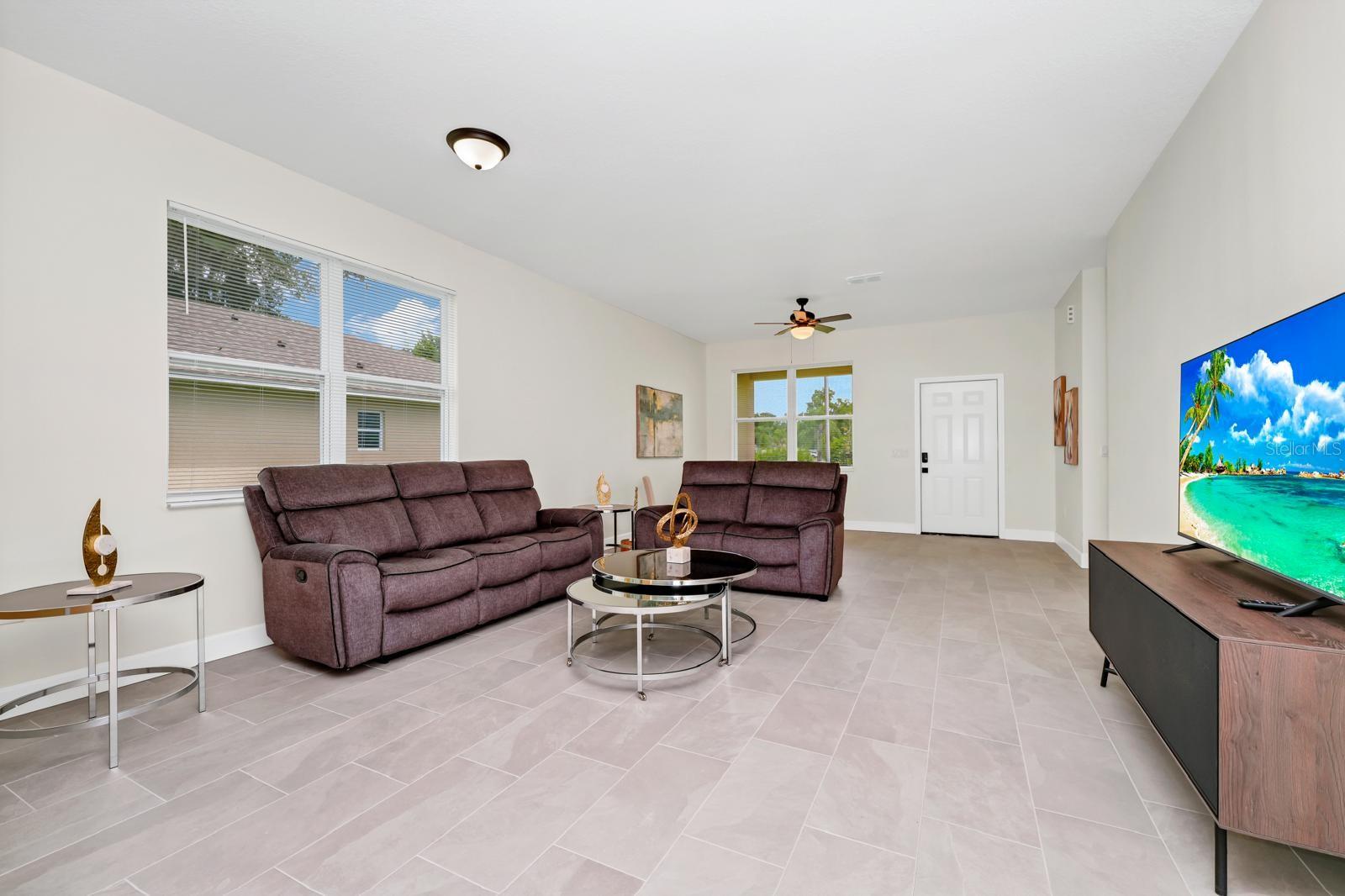 177 W OCALA ST, UMATILLA, FL, 32784