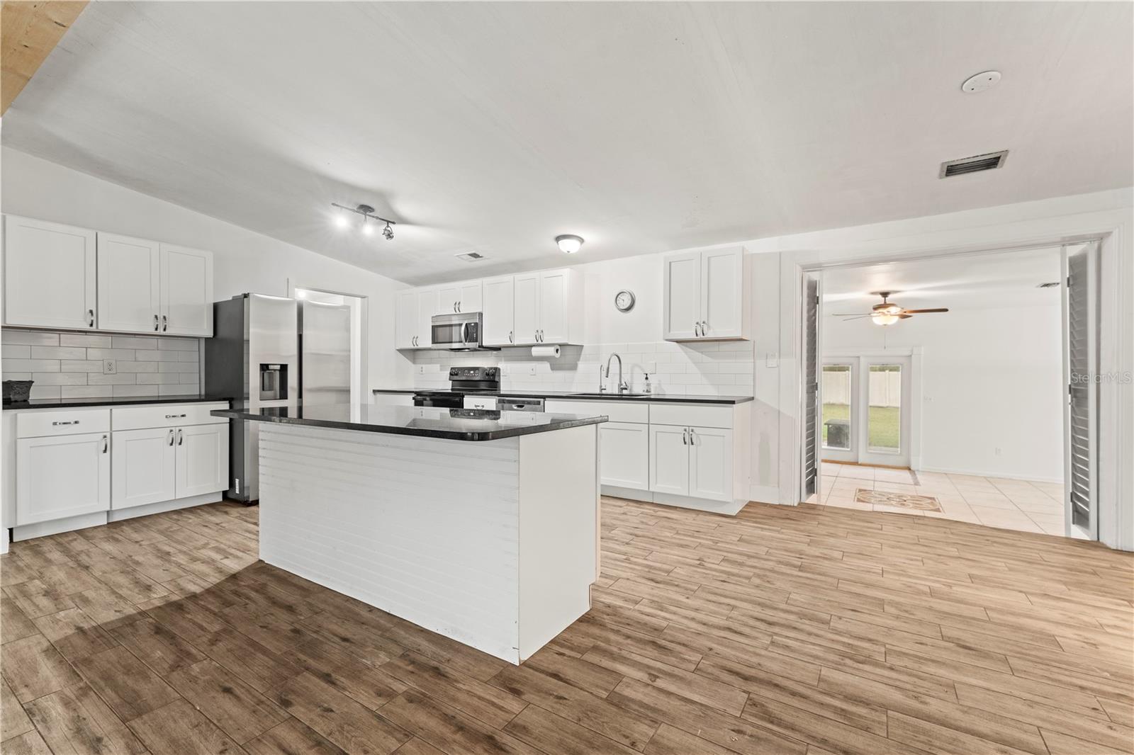13715 WESTBROCK RD, ASTATULA, FL, 34705
