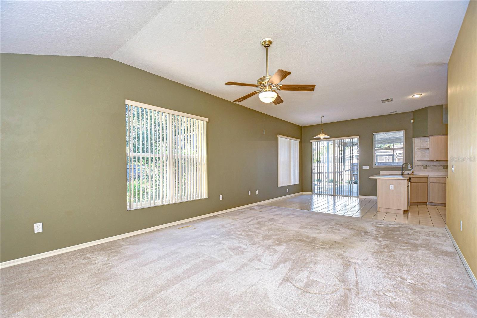 9223 ROCKROSE DR, TAMPA, FL, 33647