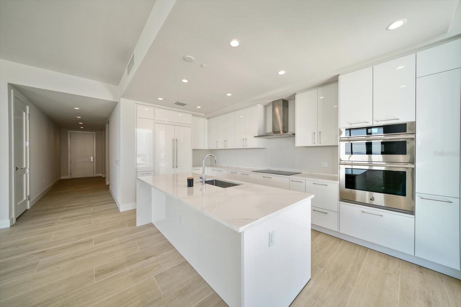 301 1ST ST S #1903, ST PETERSBURG, FL, 33701