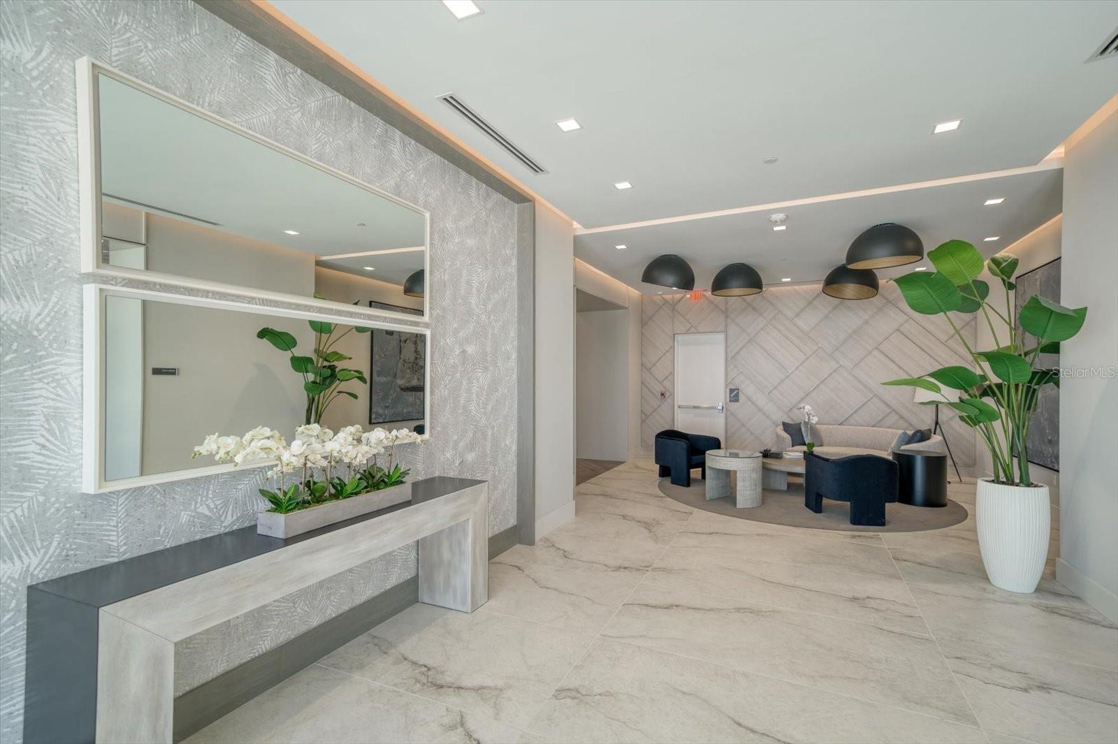 301 1ST ST S #1903, ST PETERSBURG, FL, 33701