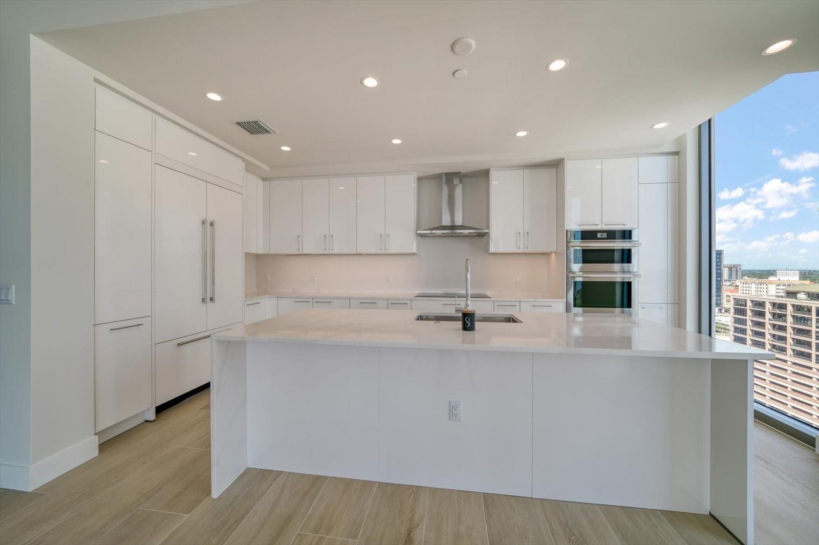 301 1ST ST S #1903, ST PETERSBURG, FL, 33701