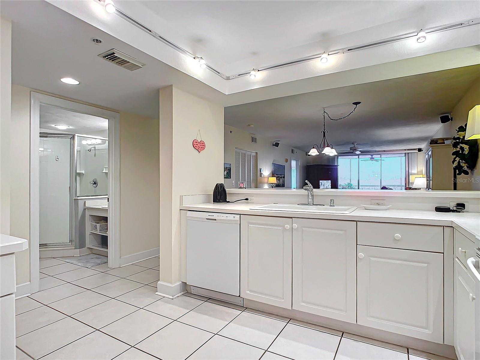 426 BOUCHELLE DR #303, NEW SMYRNA BEACH, FL, 32169