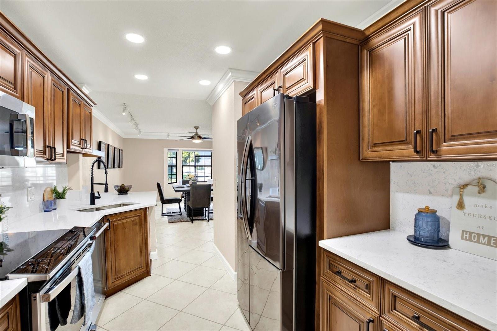 10416 SAINT TROPEZ PL, TAMPA, FL, 33615