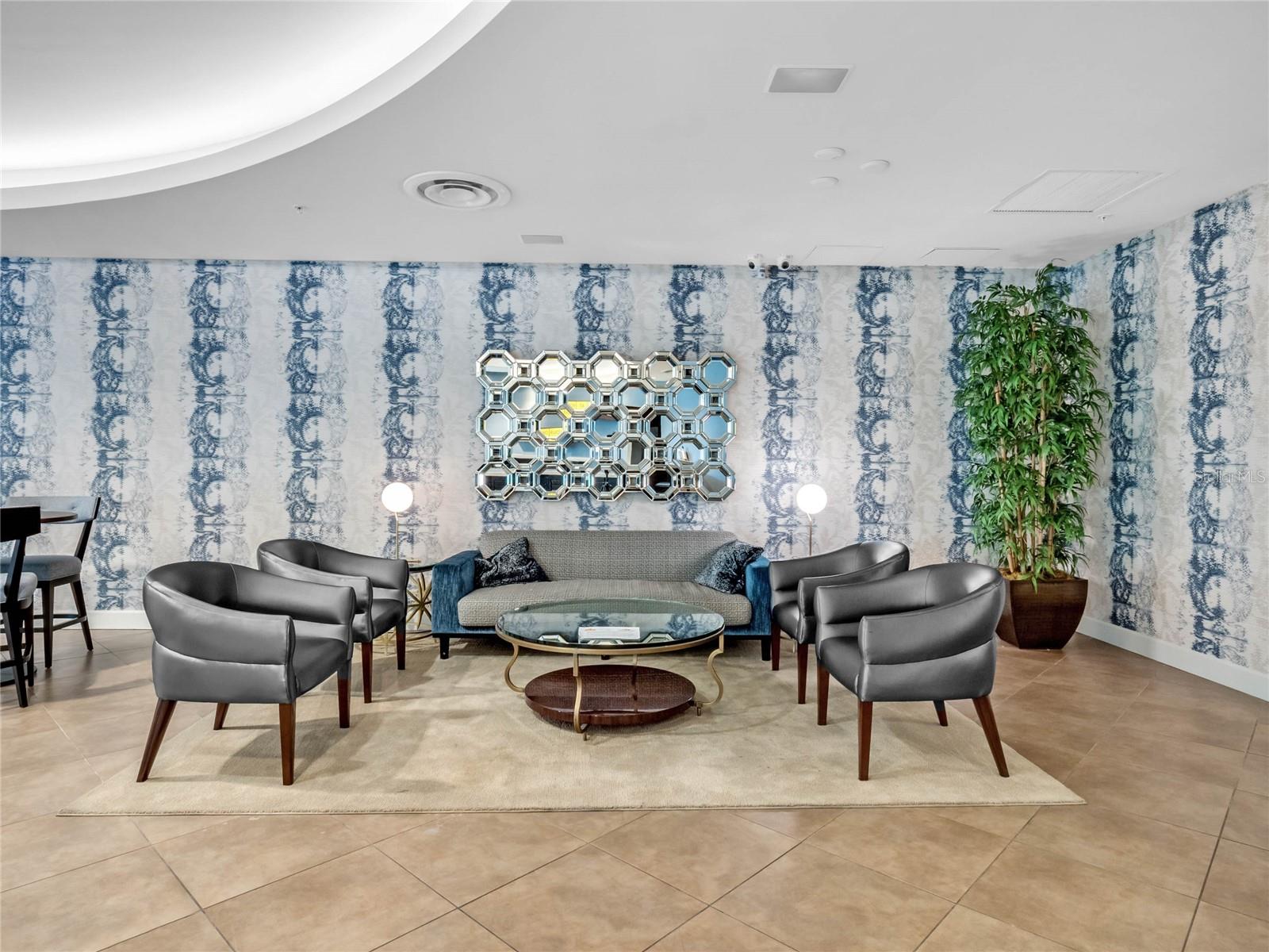 100 S EOLA DR #1112, ORLANDO, FL, 32801