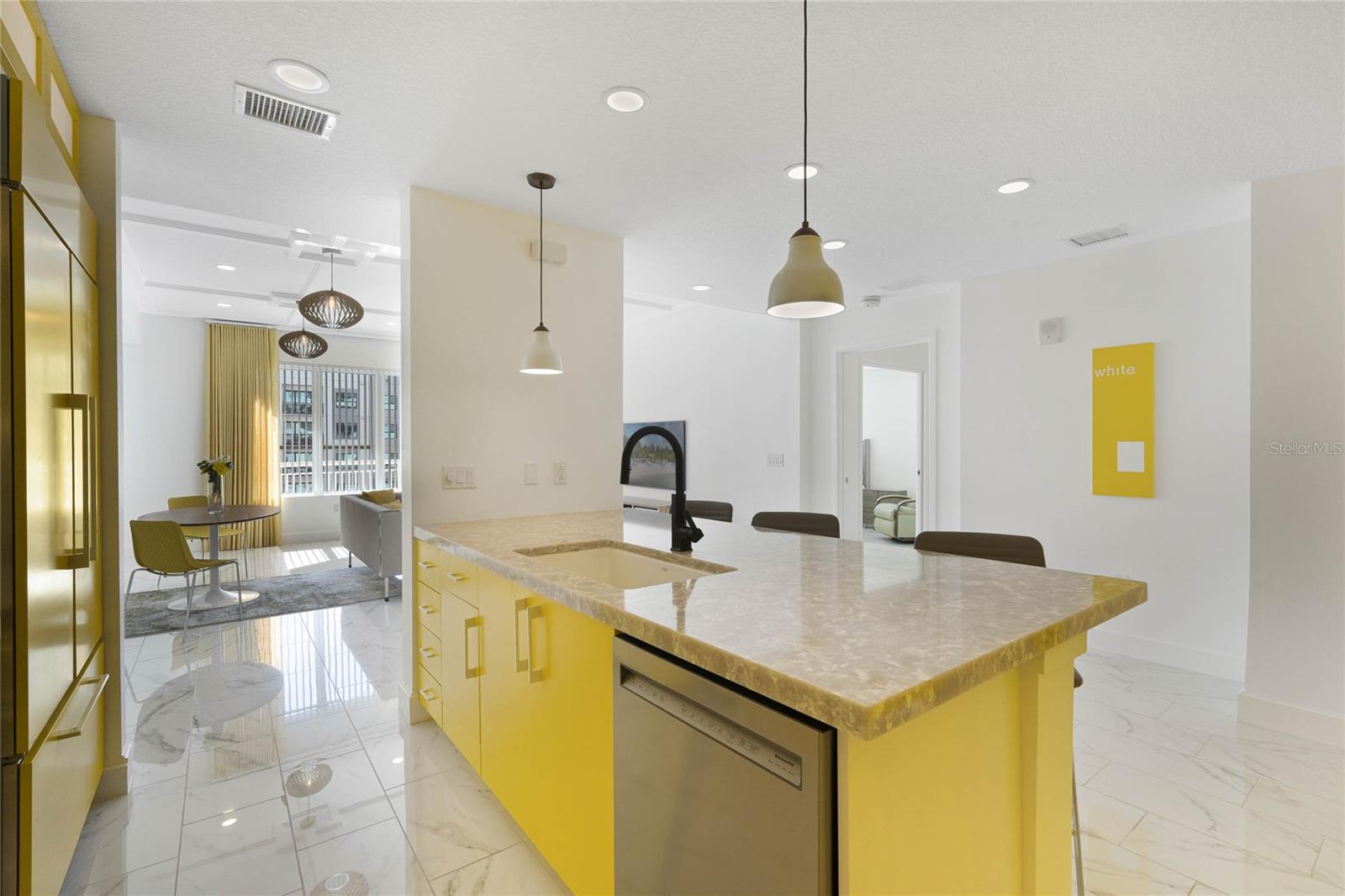 100 S EOLA DR #1112, ORLANDO, FL, 32801