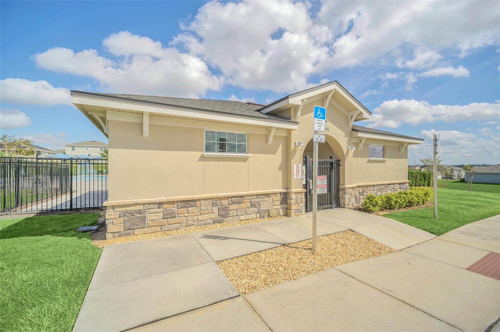 1583 ASPEN AVE, DAVENPORT, FL, 33837