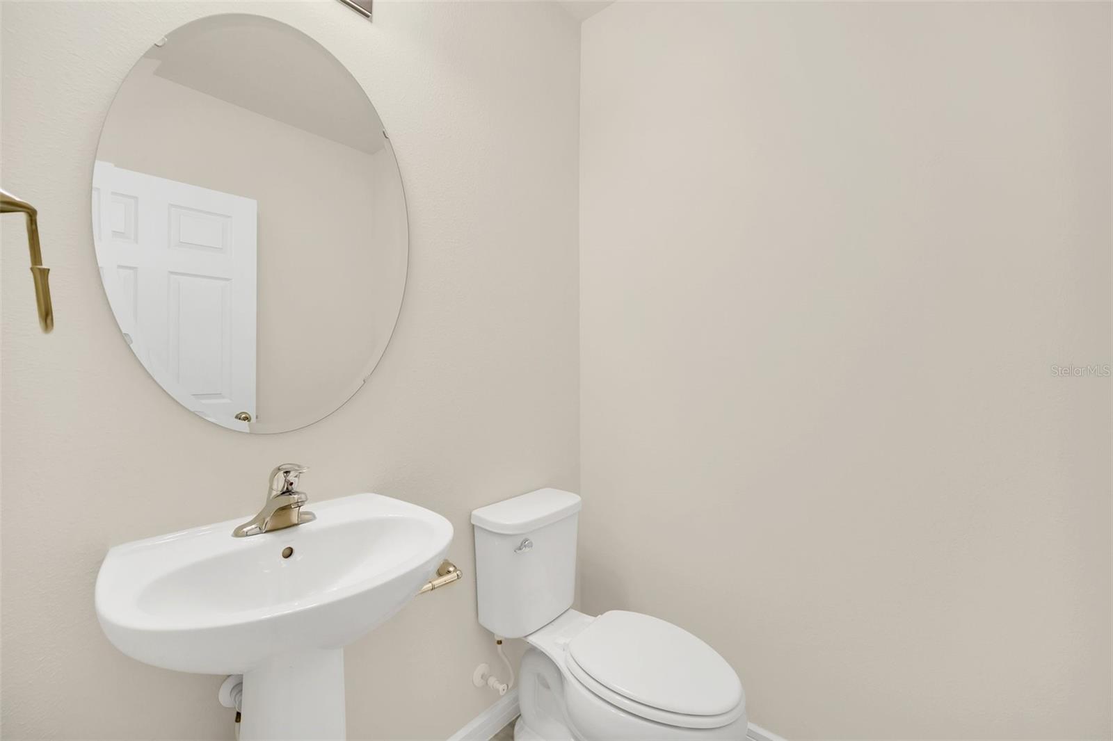 1583 ASPEN AVE, DAVENPORT, FL, 33837