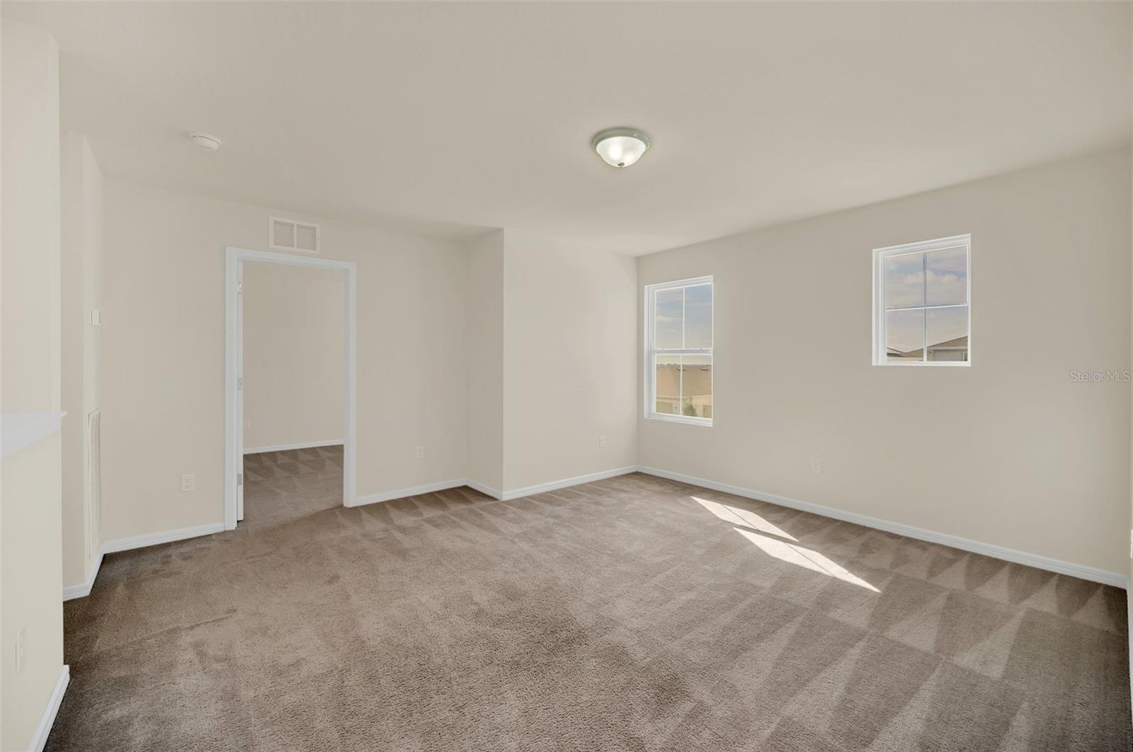 1583 ASPEN AVE, DAVENPORT, FL, 33837
