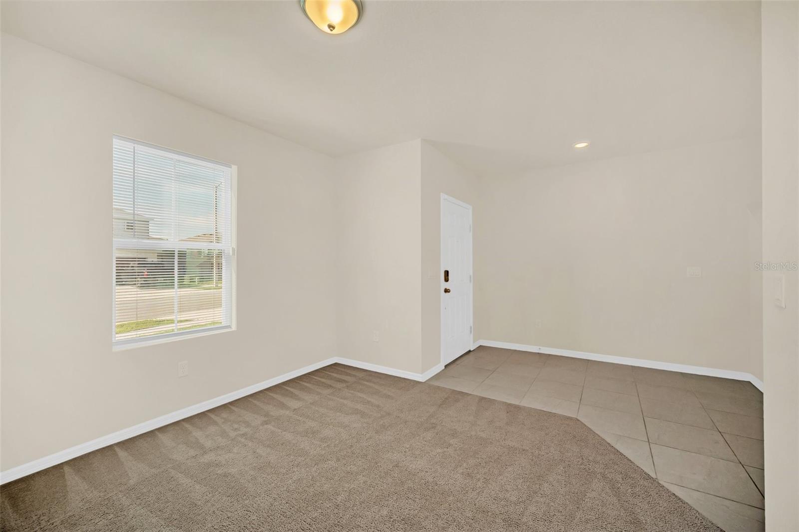 1583 ASPEN AVE, DAVENPORT, FL, 33837