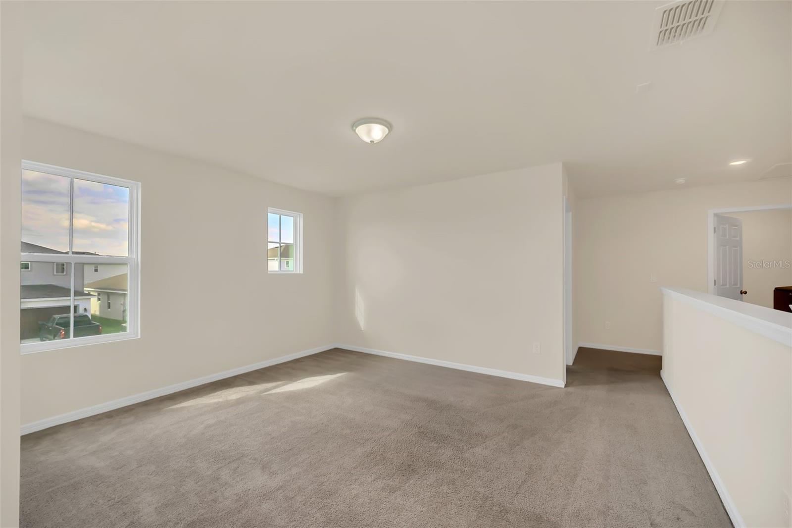 1583 ASPEN AVE, DAVENPORT, FL, 33837