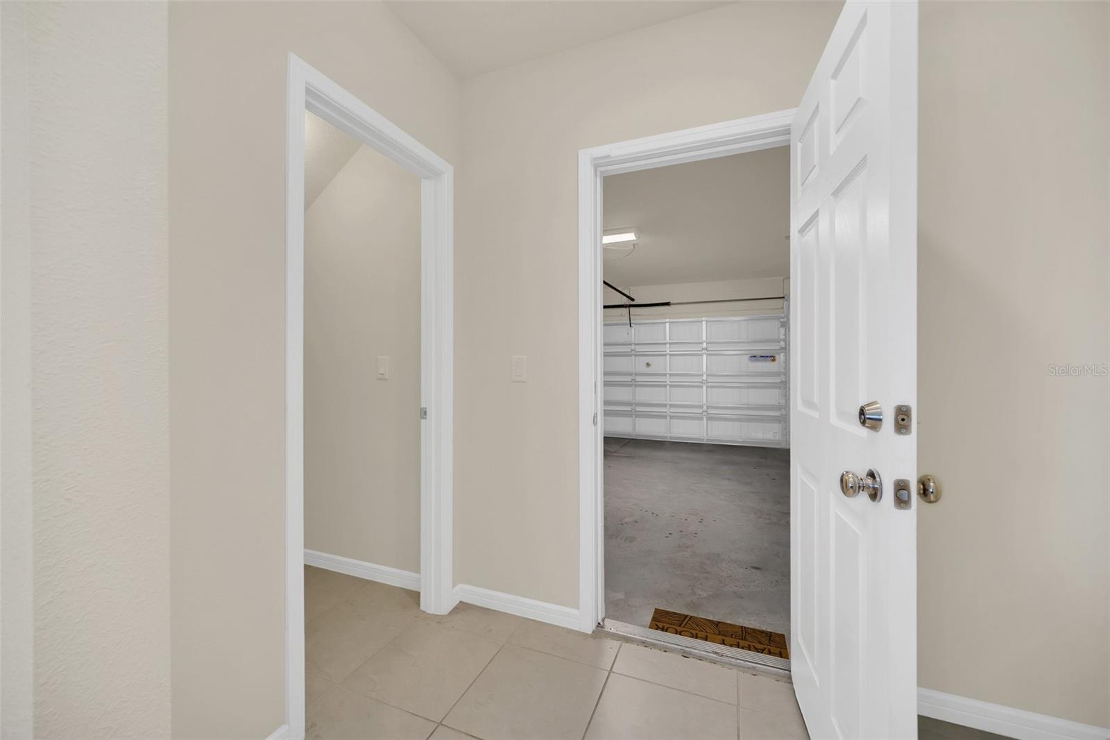 1583 ASPEN AVE, DAVENPORT, FL, 33837