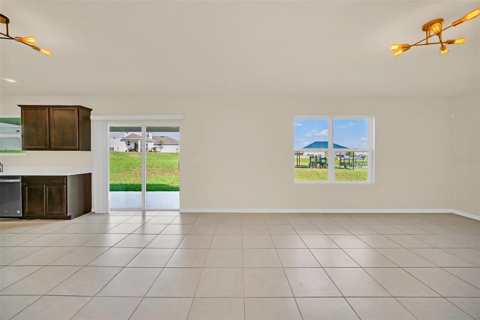 1583 ASPEN AVE, DAVENPORT, FL, 33837
