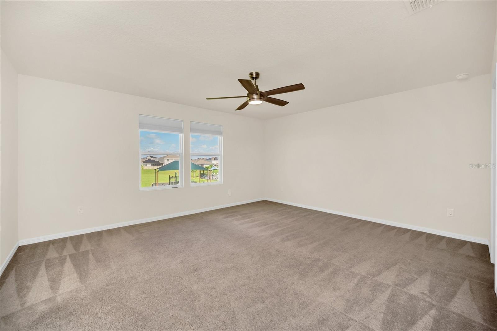 1583 ASPEN AVE, DAVENPORT, FL, 33837