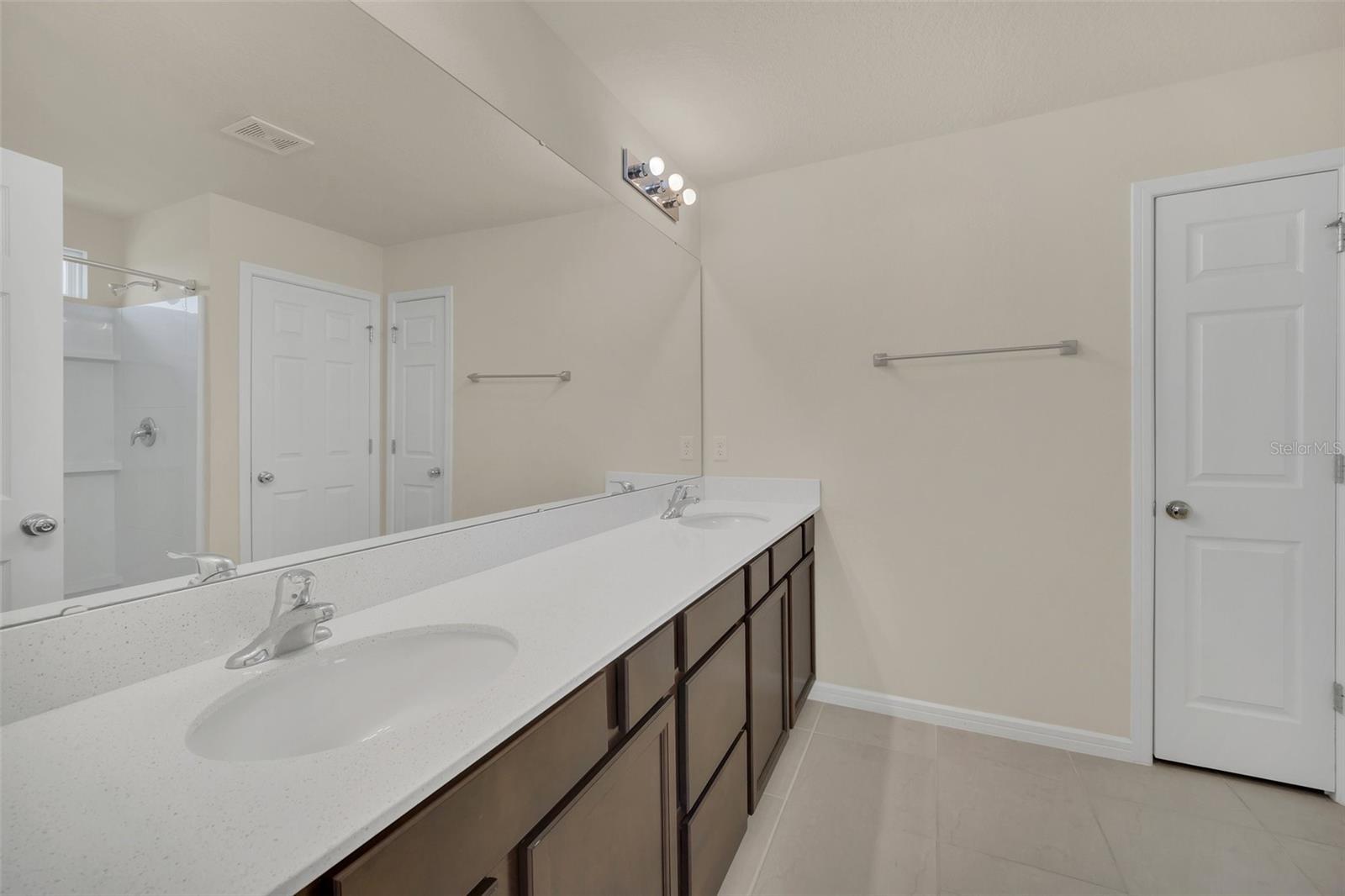 1583 ASPEN AVE, DAVENPORT, FL, 33837