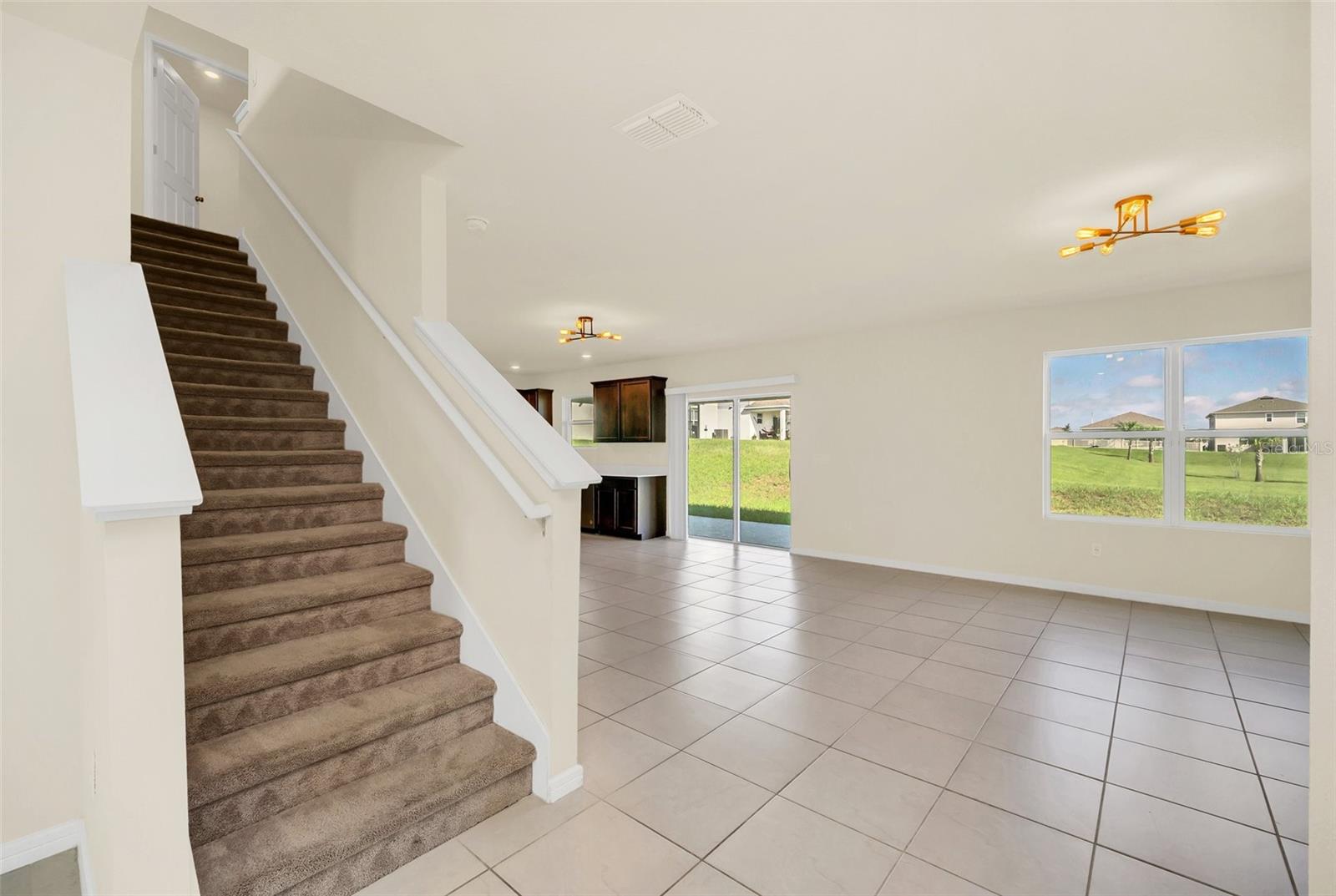 1583 ASPEN AVE, DAVENPORT, FL, 33837