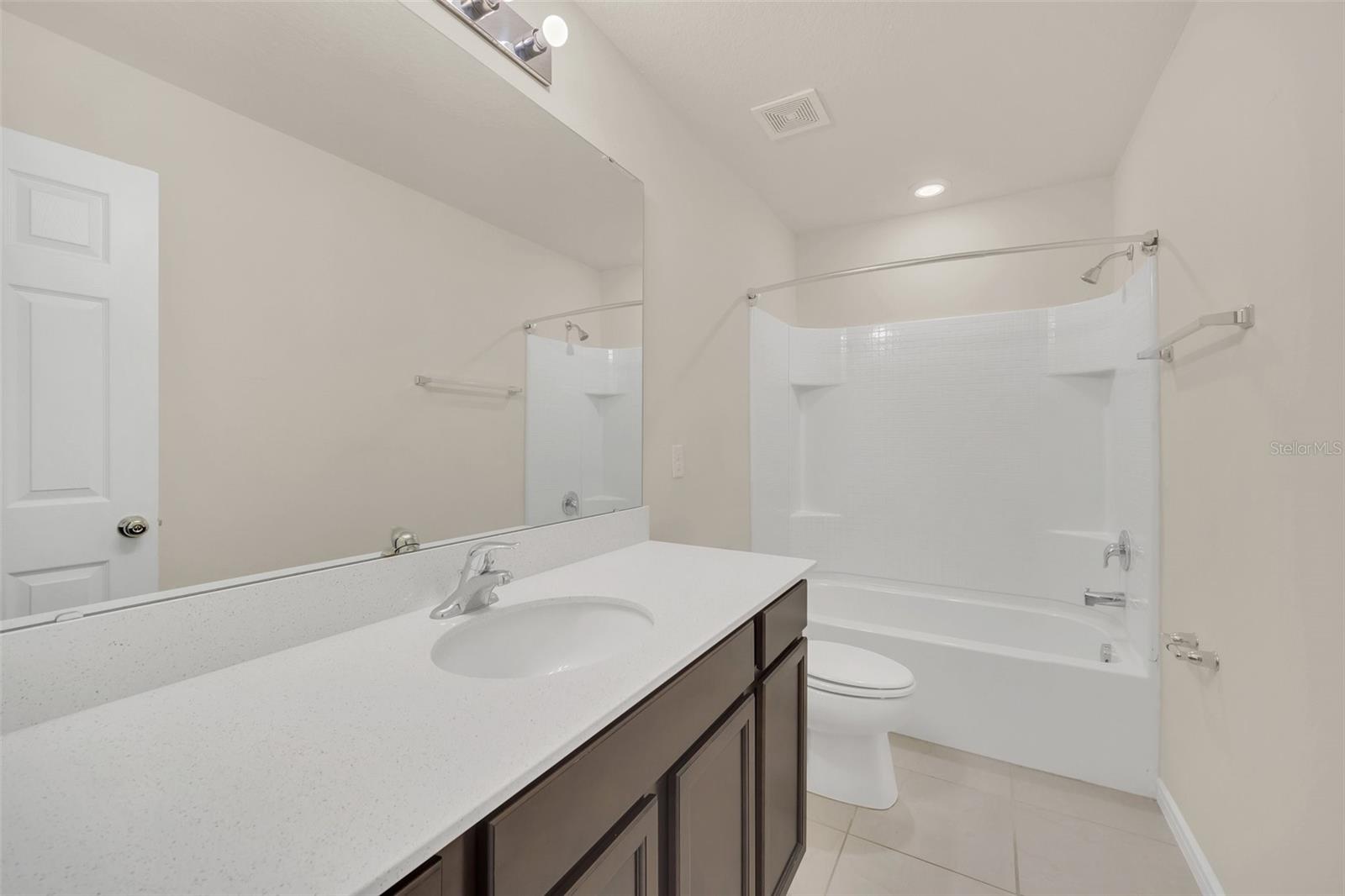 1583 ASPEN AVE, DAVENPORT, FL, 33837